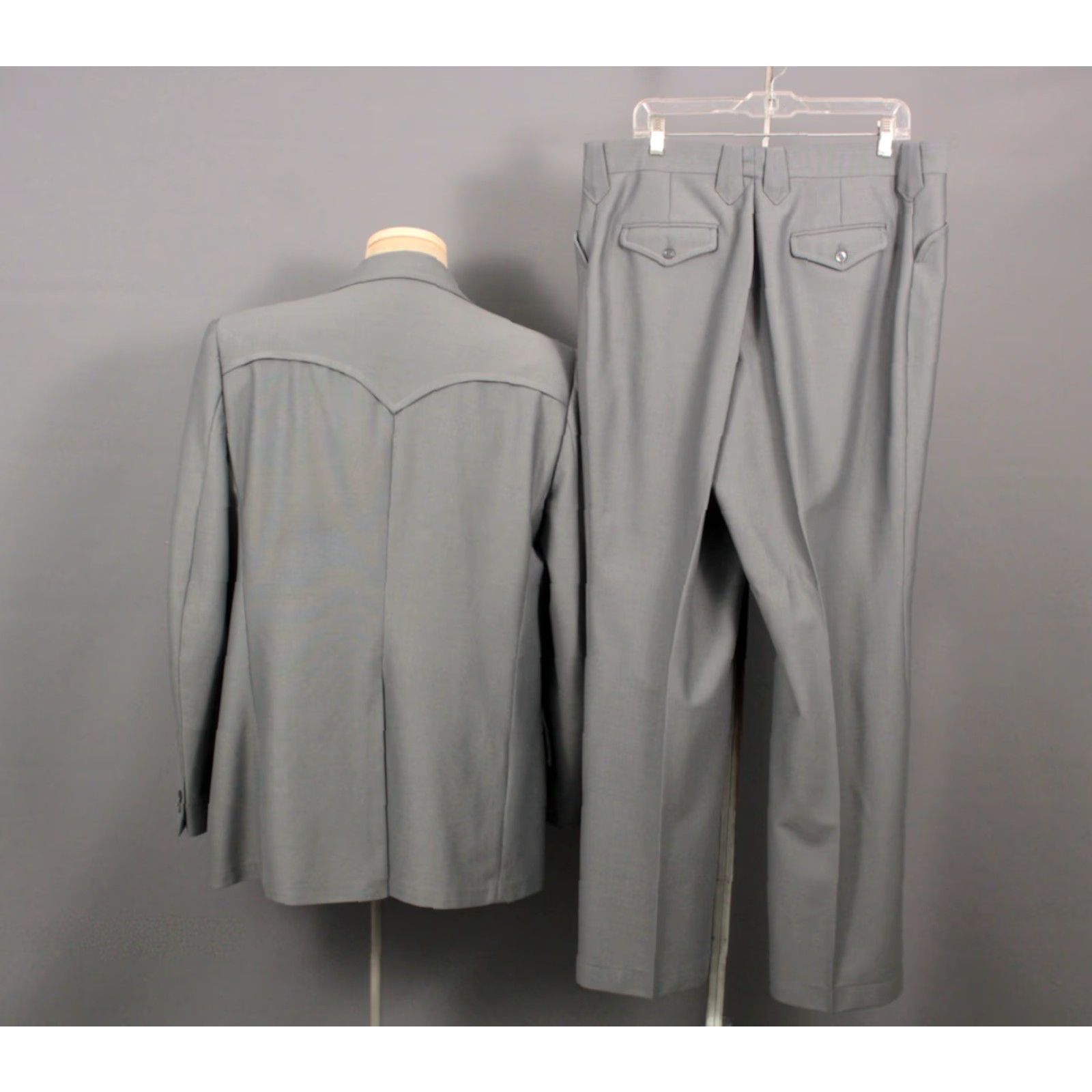 Vintage VINTAGE Men's VTG 70s Grey 2 PC Western Leisure Suit Sz L 1970s Disco Polyester Shirt Jacket Mens Size 42R - 2 Thumbnail