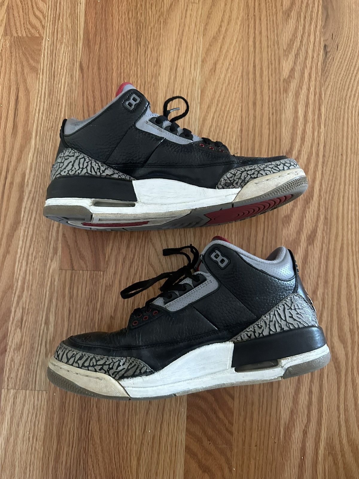 Jordan Brand Jordan 2011 Black Cement 3 Size US 10 / EU 43 - 2 Thumbnail