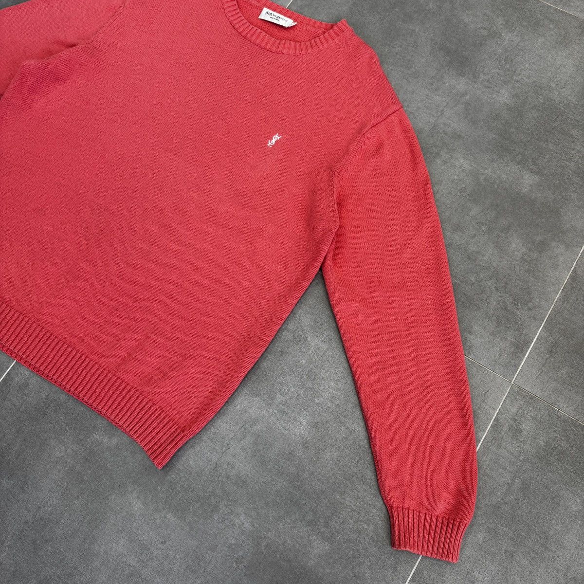Yves Saint Laurent Yves Saint Laurent YSL Men Knitted Pink Sweater Size L Size US L / EU 52-54 / 3 - 7 Thumbnail