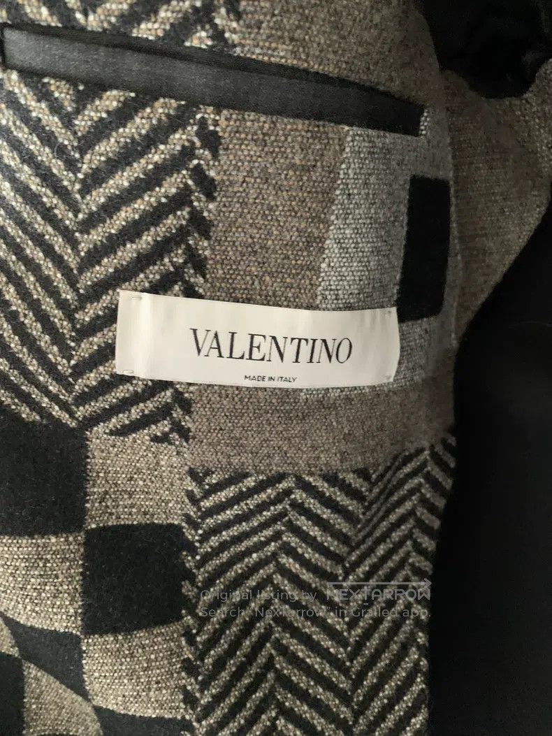 Valentino Valentino Stitched coats Size US M / EU 48-50 / 2 - 5 Thumbnail