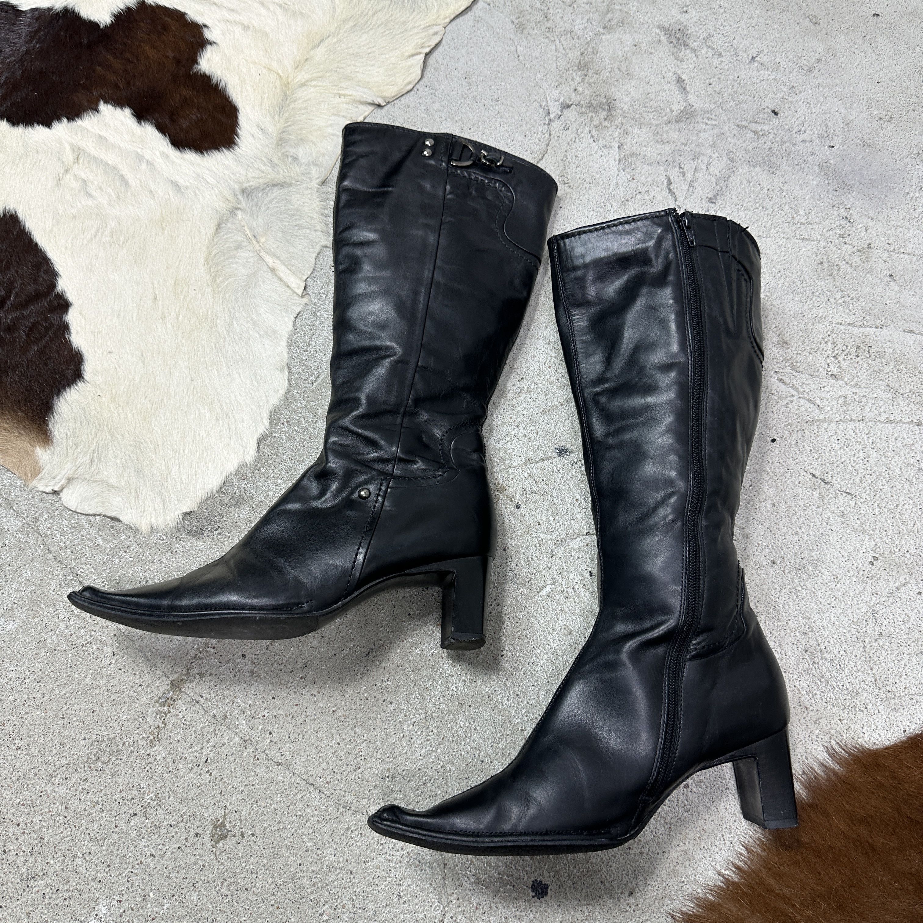 Vintage Avant Garde Grunge Leather Pointy Boots Y2K