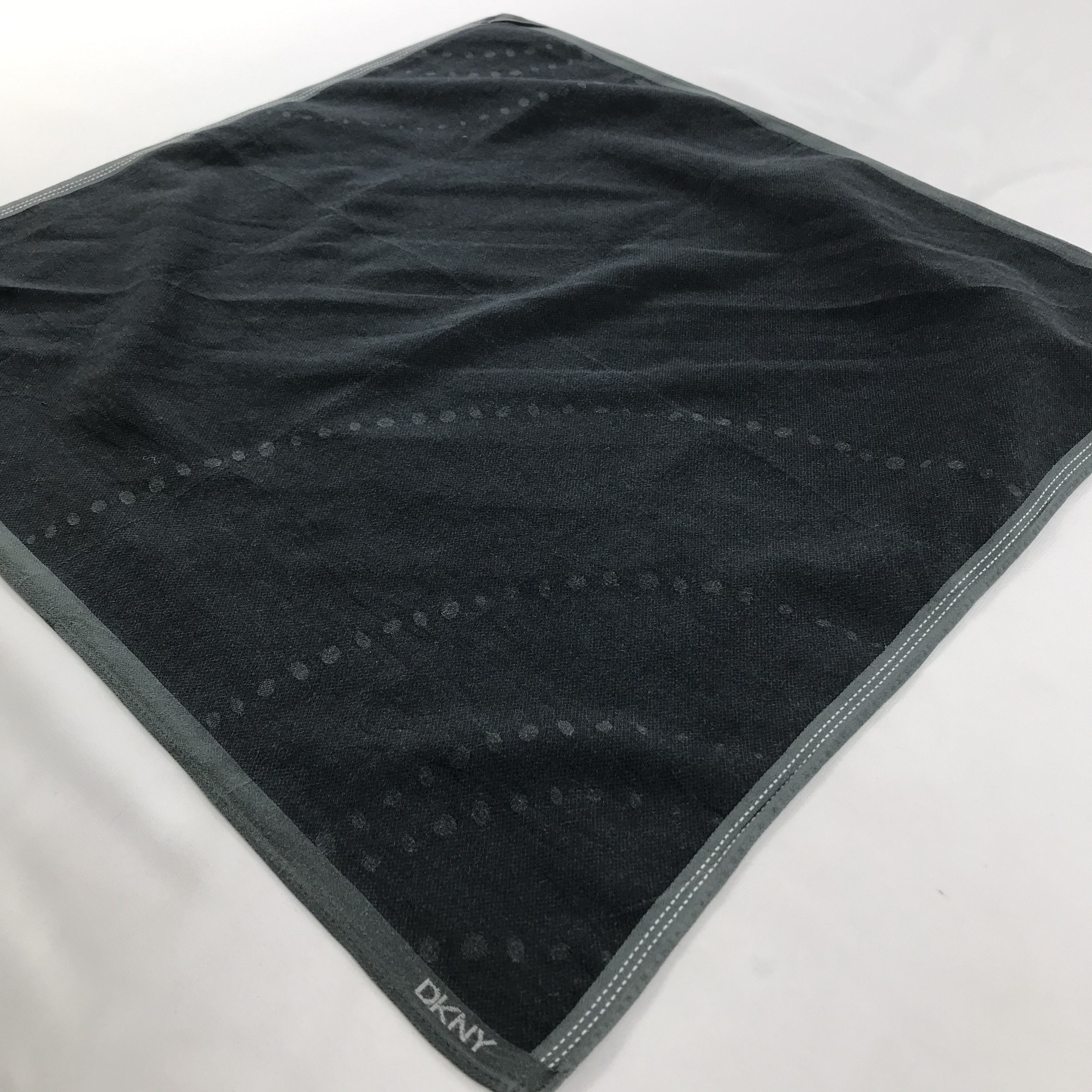 DKNY × Vintage DKNY Bandana / Handkerchief / Neckerchief - S1328 Size ONE SIZE - 2 Thumbnail