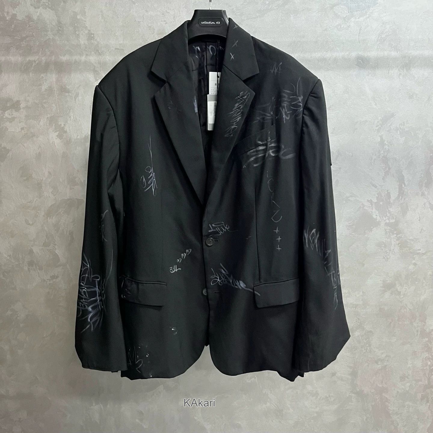 Balenciaga Balenciaga Black Graffiti Print Blazer Size US M / EU 48-50 / 2 - 1 Thumbnail