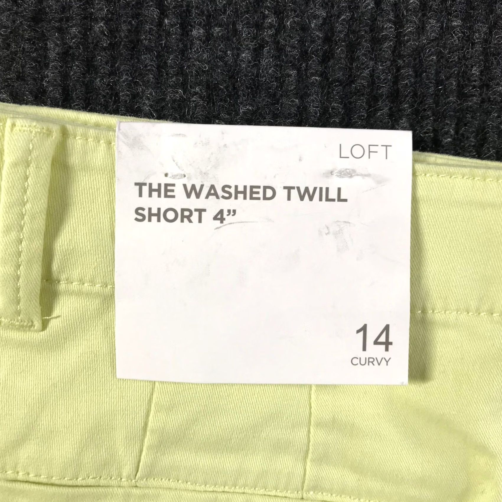 Loft VINTAGE Loft Washed Twill Short 4 Inch Curvy Fit Pale Yellow Womens Size 14 NWT Size 36" / US 14 / IT 50 - 7 Thumbnail