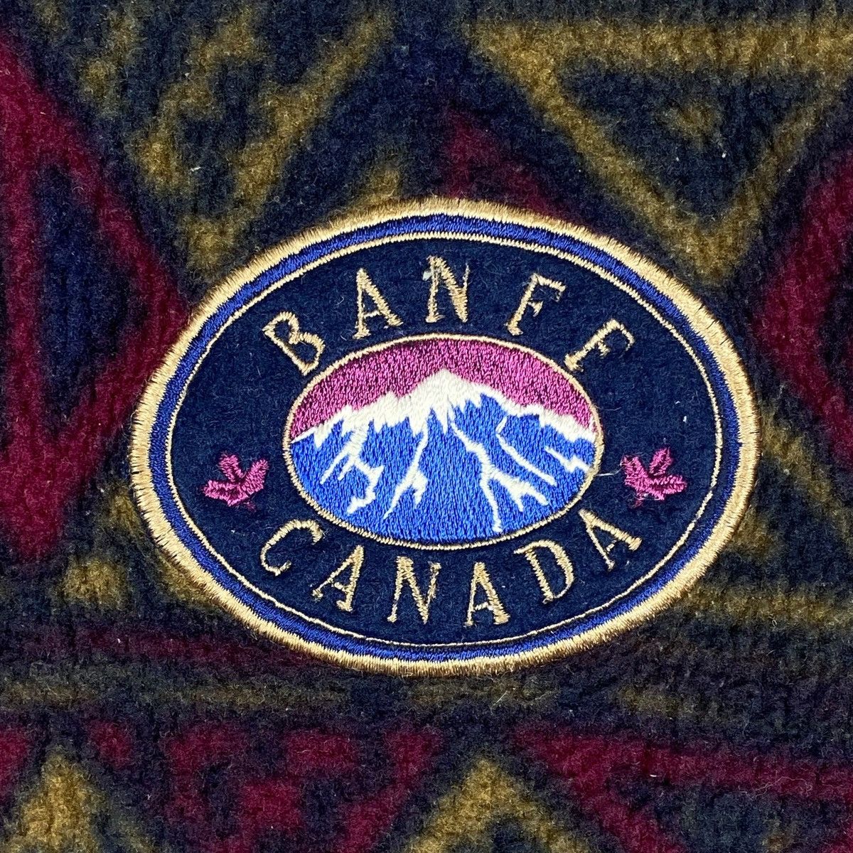 Vintage Vintage 90s Banff Canada Aztec Native Navajo Fleece Sweater Size US S / EU 44-46 / 1 - 7 Thumbnail