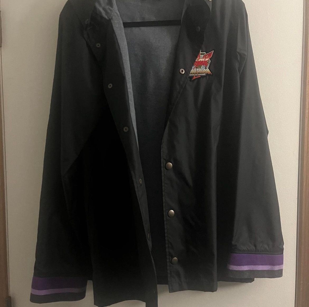 Beauty Beast Beauty:Beast VS Cospa Gundam Windbreaker Size US M / EU 48-50 / 2 - 4 Thumbnail