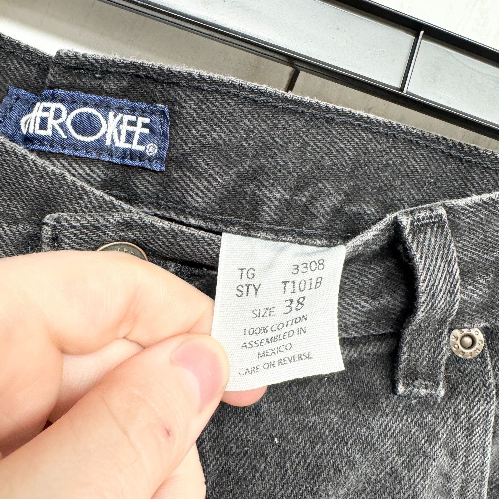 Cherokee VTG Cherokee Shorts Sz 38 Cotton Denim Short Pockets 90s Size US 38 / EU 54 - 6 Thumbnail