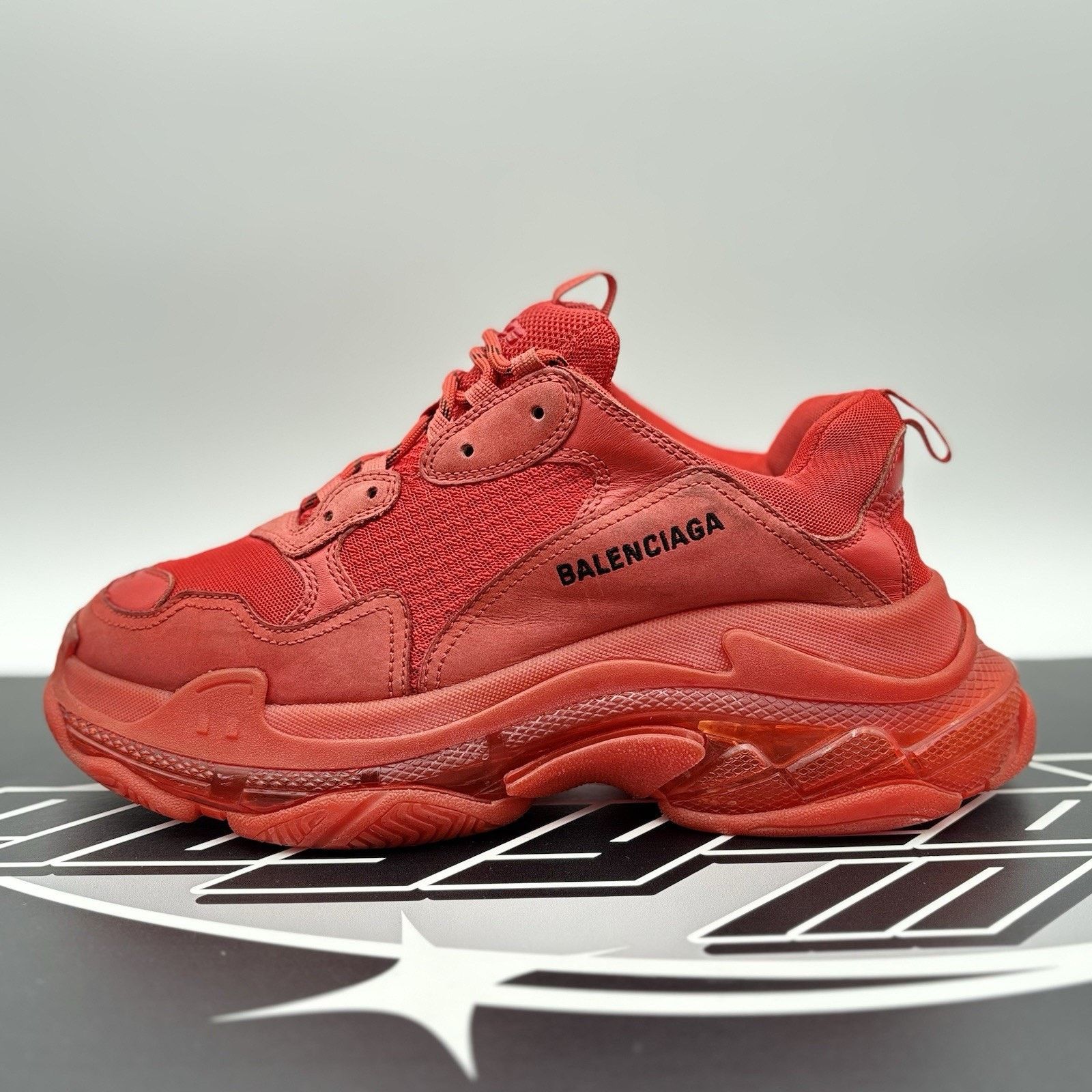 Balenciaga Size 43 (10 US) - Balenciaga Triple S ' Red ' Size US 10 / EU 43 - 11 Thumbnail