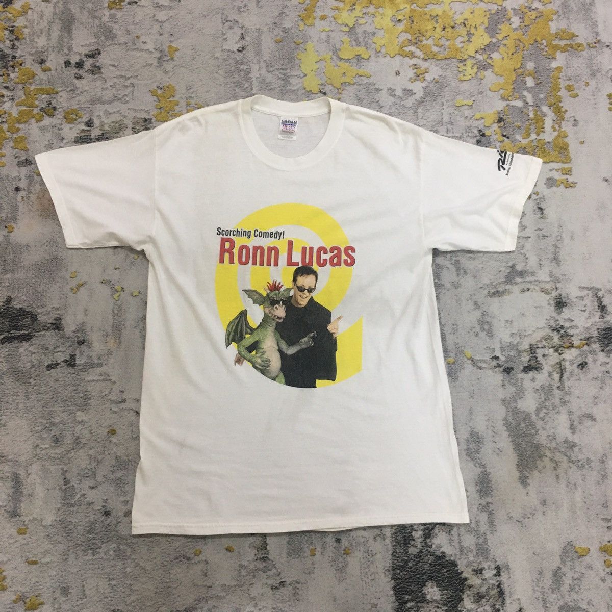 Gildan × Vintage Vintage Scorching Comedy By Ronn Lucas Size US L / EU 52-54 / 3 - 1 Thumbnail