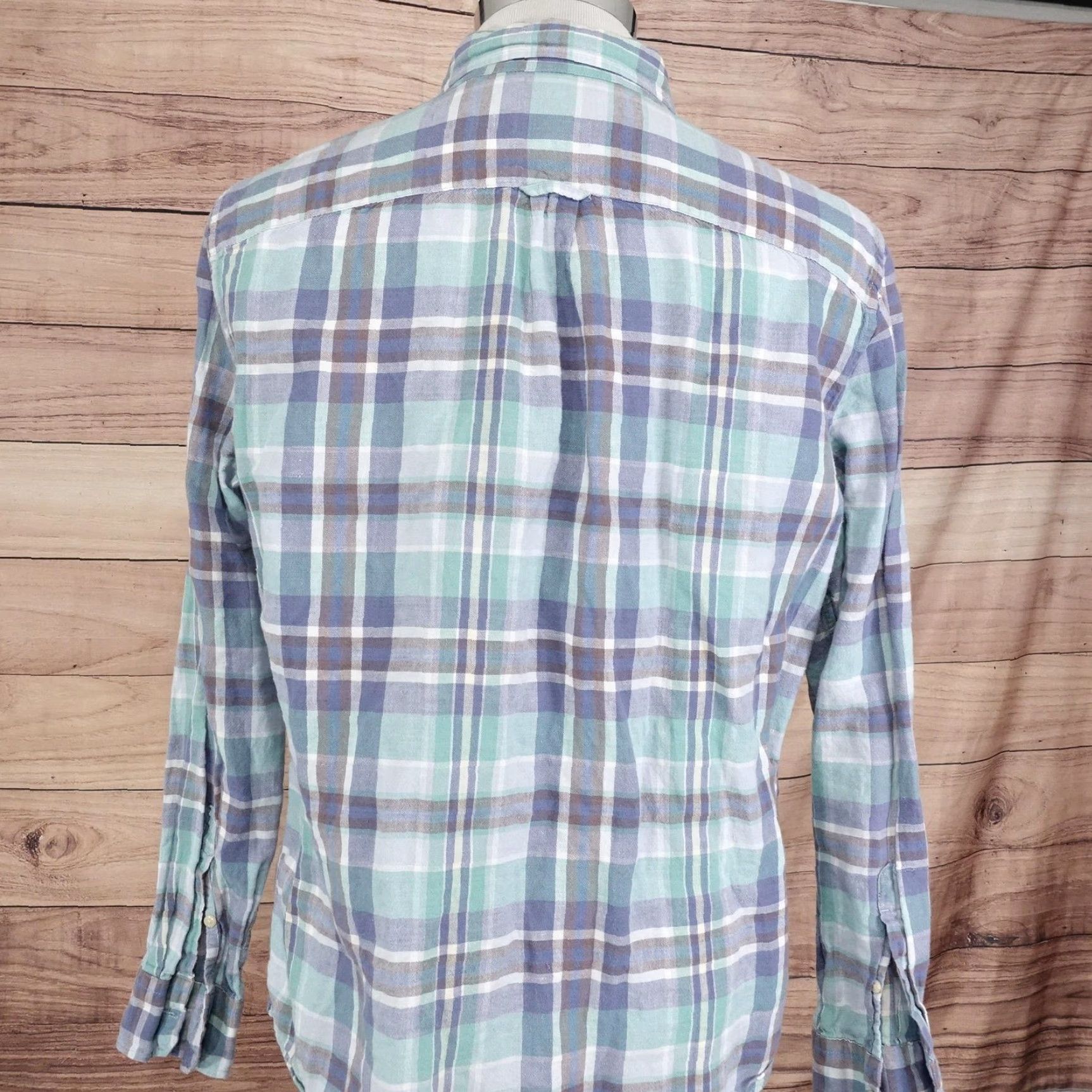American Eagle Outfitters American Eagle Shirt L Green Plaid Seriously Soft Button Up Linen Classic Fit Size US L / EU 52-54 / 3 - 4 Thumbnail
