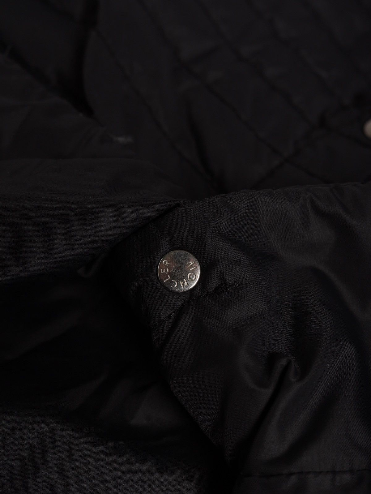Moncler Vintage Moncler Puffer Light Jacket Size XS / US 0-2 / IT 36-38 - 12 Thumbnail