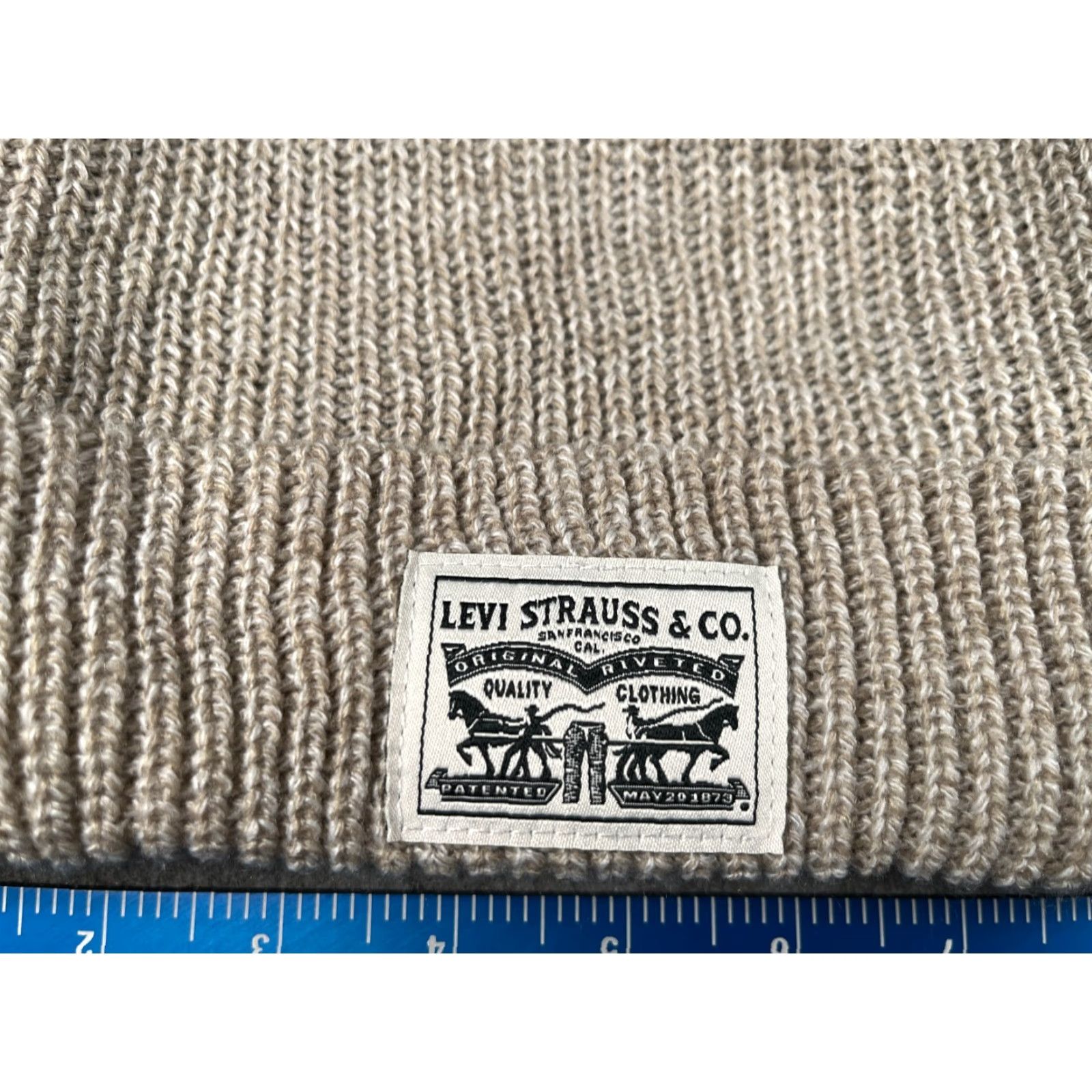Levi's Levi Strauss & Co Beanie Toque Adult One Size Gray Acrylic Polyester Lined Ski Beanie Size ONE SIZE - 2 Thumbnail