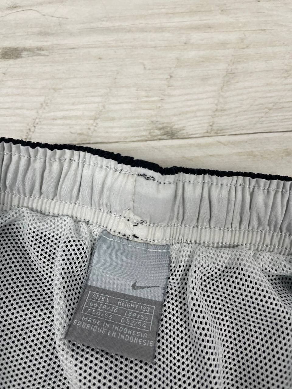 Nike Vintage Nike Striped Shorts Swoosh Swim Running 00s Size US 34 / EU 50 - 3 Thumbnail