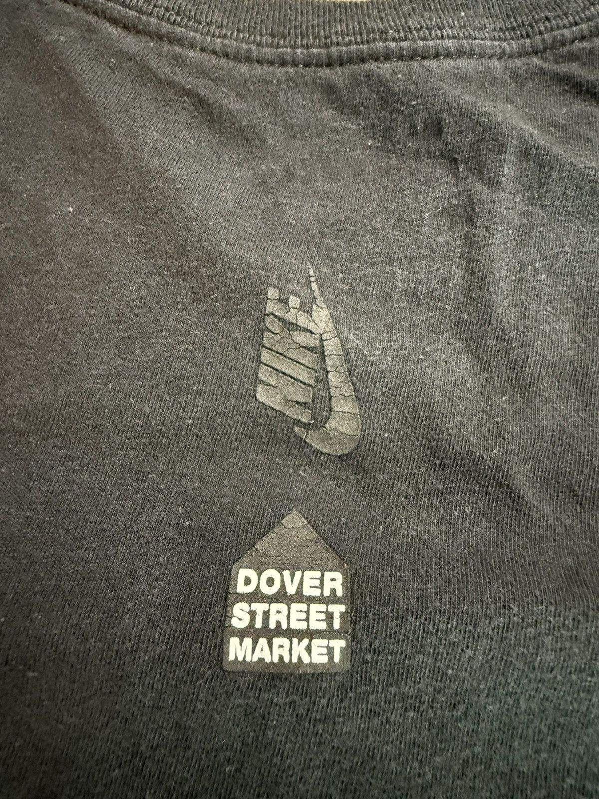 Dover Street Market × Nike Black Friday DSM Nike Tee Size US L / EU 52-54 / 3 - 7 Thumbnail