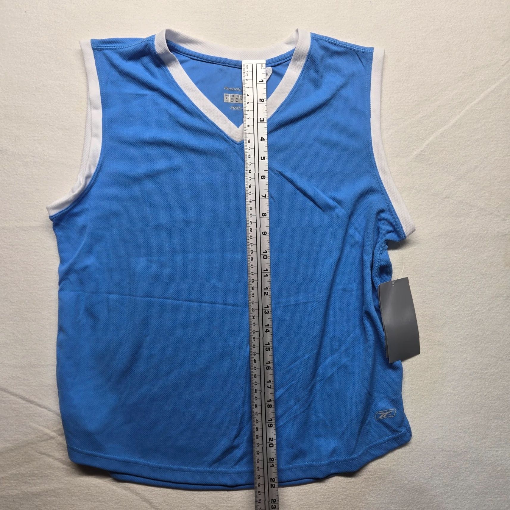 Reebok Reebok Shirt Tank Womens XL Blue Play Dry V-Neck Athletic Wear Breathable Moisture Wicking Logo Size XL / US 12-14 / IT 48-50 - 7 Thumbnail