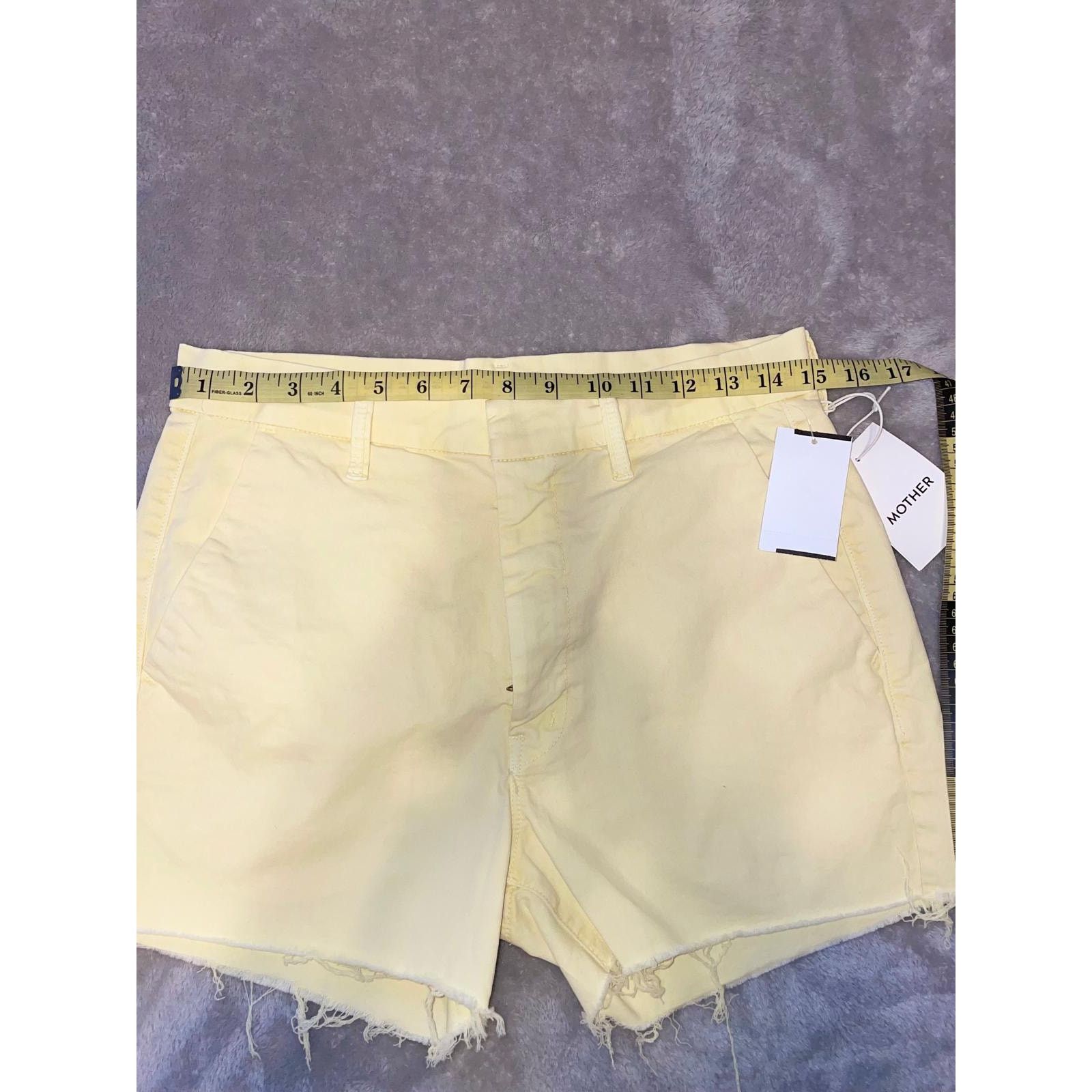 MOTHER MOTHER - The Shaker Shorts / 28 / yellow /NWT Size 28" / US 6 / IT 42 - 8 Thumbnail