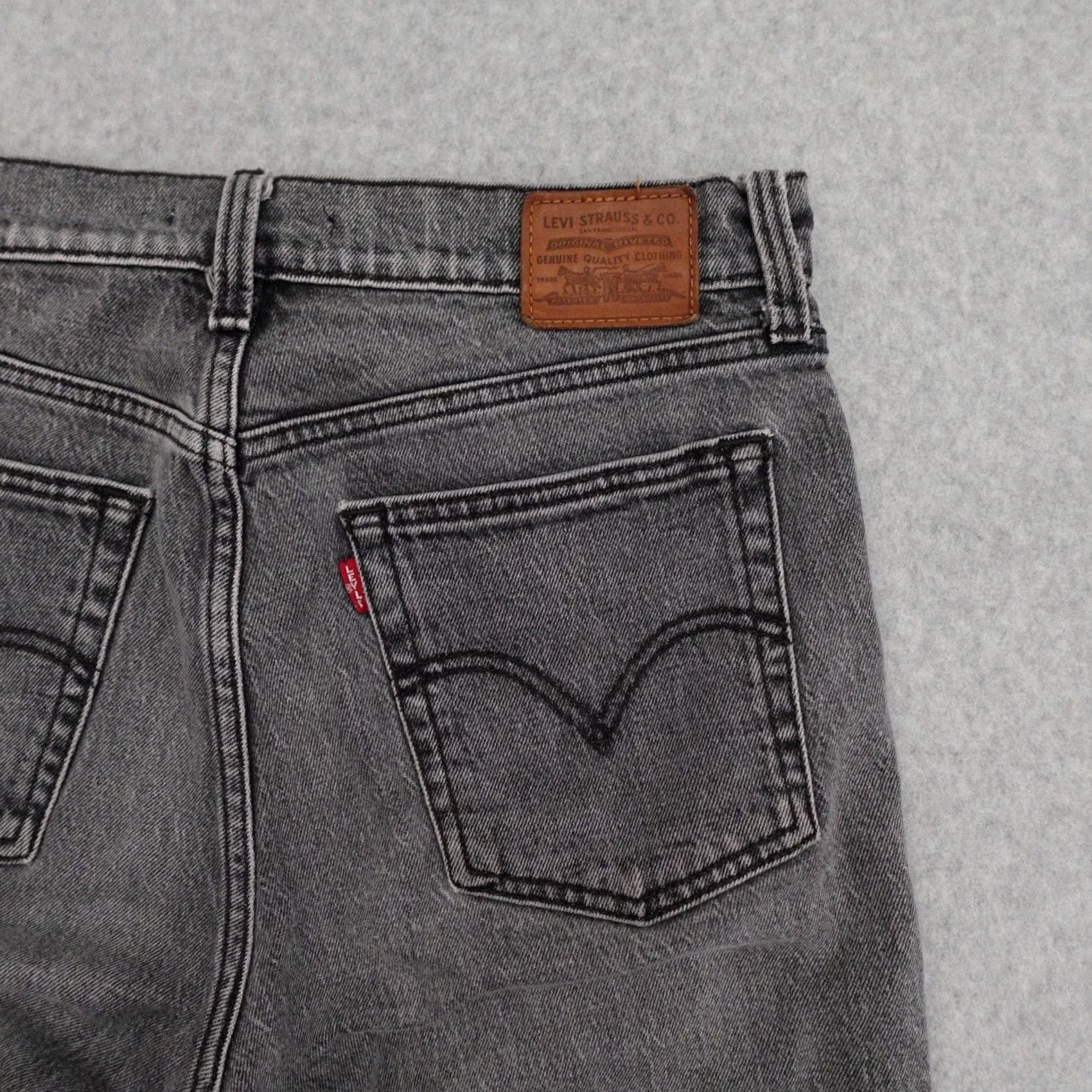 Levi's LEVI'S Jeans Womens 28 Gray Wash Wedgie Big "E" Button Fly Regular Fit Tapered Pants XS? Size 28" / US 6 / IT 42 - 4 Thumbnail