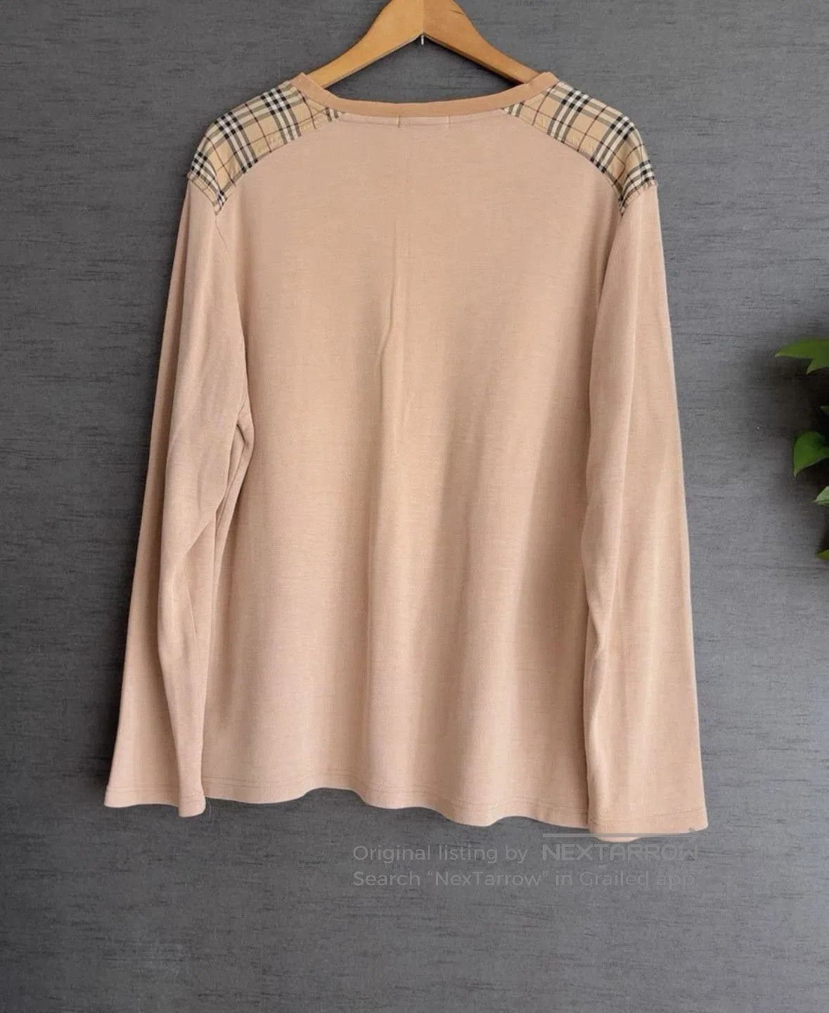 Burberry Burberry Shoulder Scottish Plaid Women's Long Sleeve Top. Size US XL / EU 56 / 4 - 2 Thumbnail