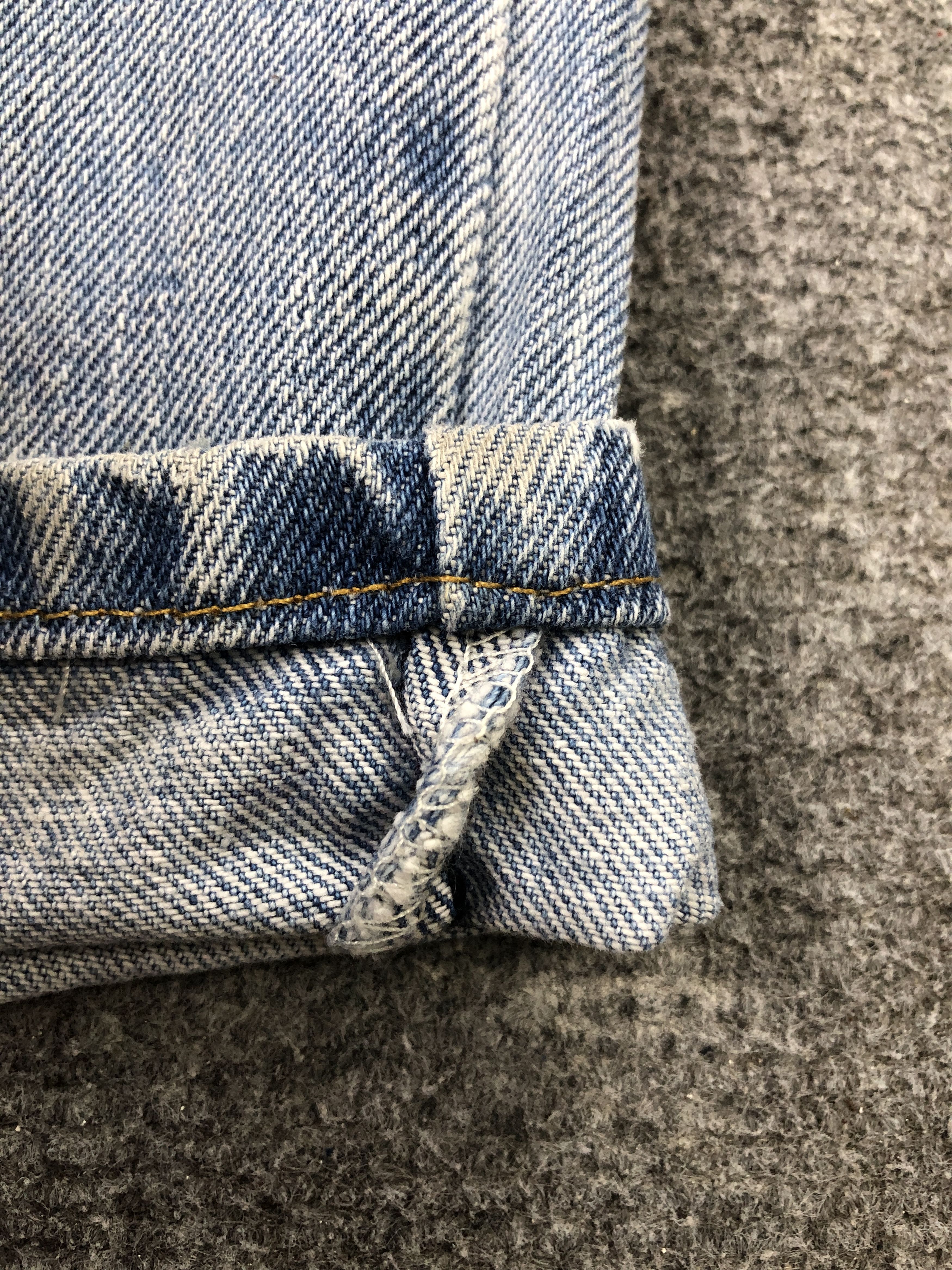 Levi's Vintage Levis 505 Light Wash Jeans DP2446 Size US 41 - 10 Thumbnail