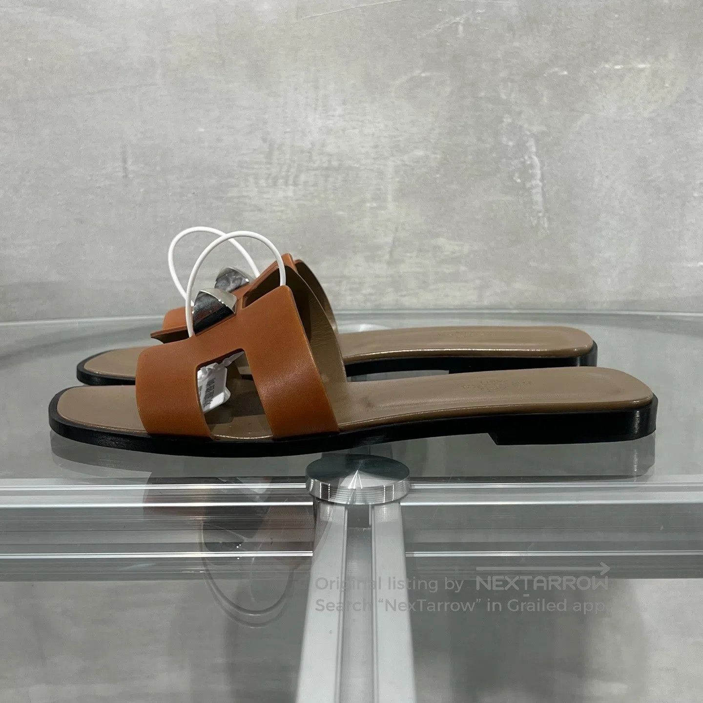 Hermes Hermes Oran flat-soled slippers Size US 7.5 / IT 37.5 - 3 Thumbnail