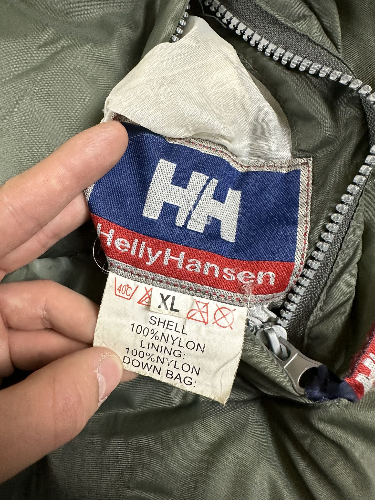 Helly Hansen 90s Vintage Helly Hansen Down Heavy Puffer Boxy Jacket Size US XL / EU 56 / 4 - 18 Thumbnail
