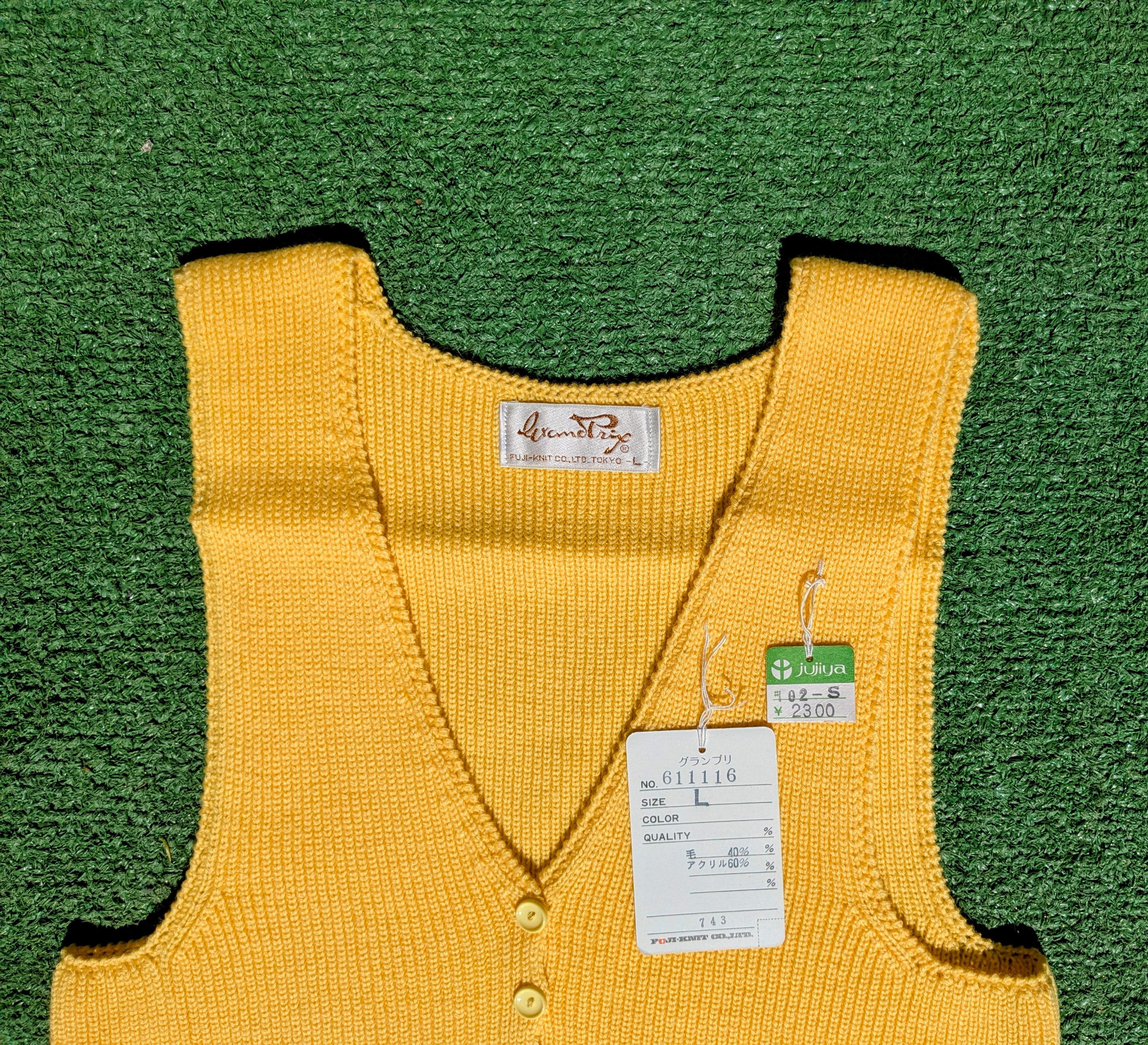Vintage 1960s Grand Prix Fuji Tokyo Cable Knit Yellow Petite Vest Size L / US 10 / IT 46 - 6 Thumbnail