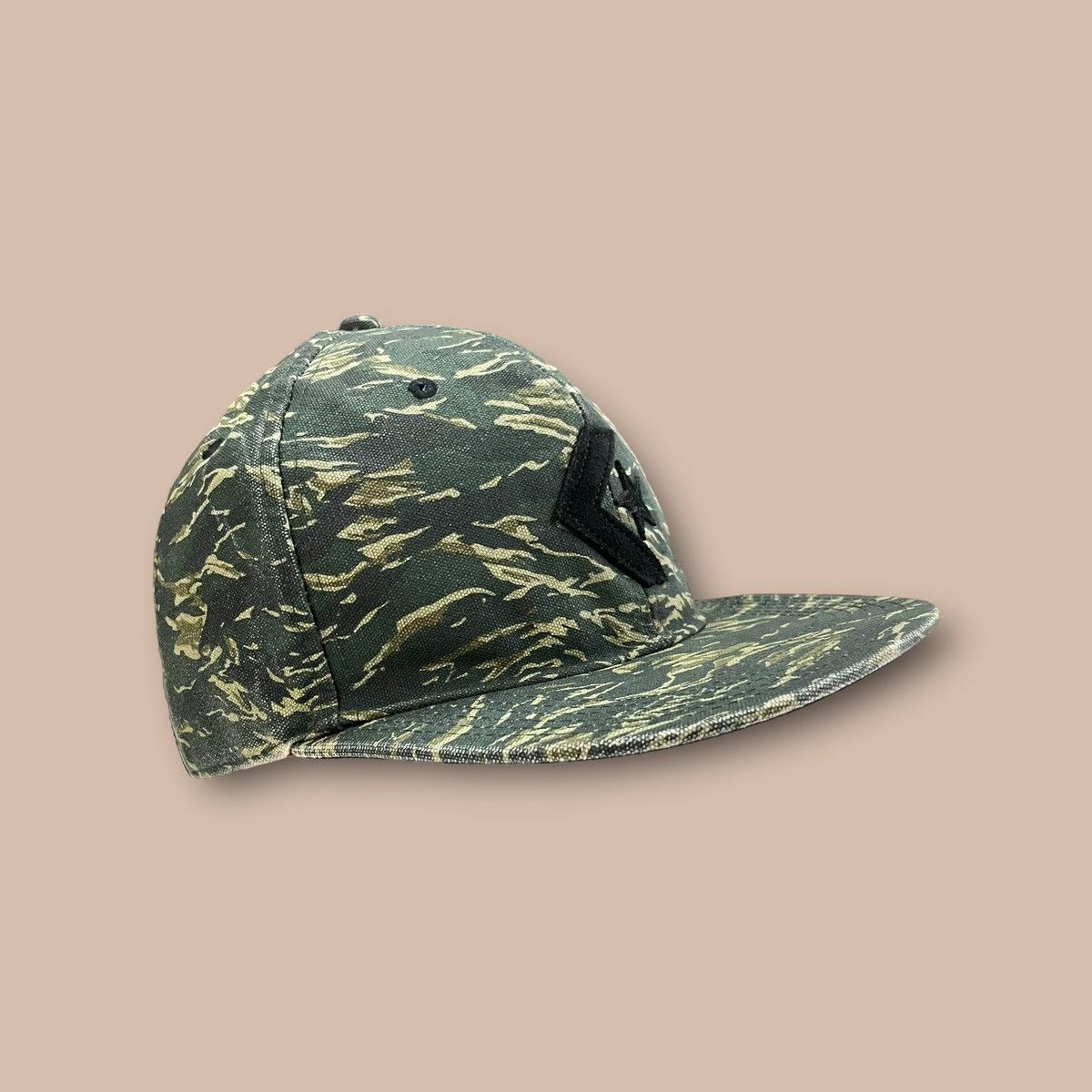 Converse Converse X X-Large "Tiger Camo" Snapback Size ONE SIZE - 2 Thumbnail