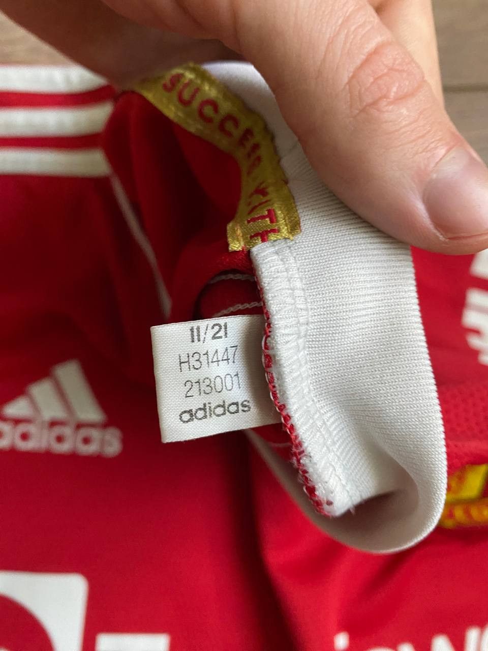 Adidas Adidas Manchester United #7 Ronaldo 21/22 Home Jersey Size S Size US S / EU 44-46 / 1 - 11 Thumbnail