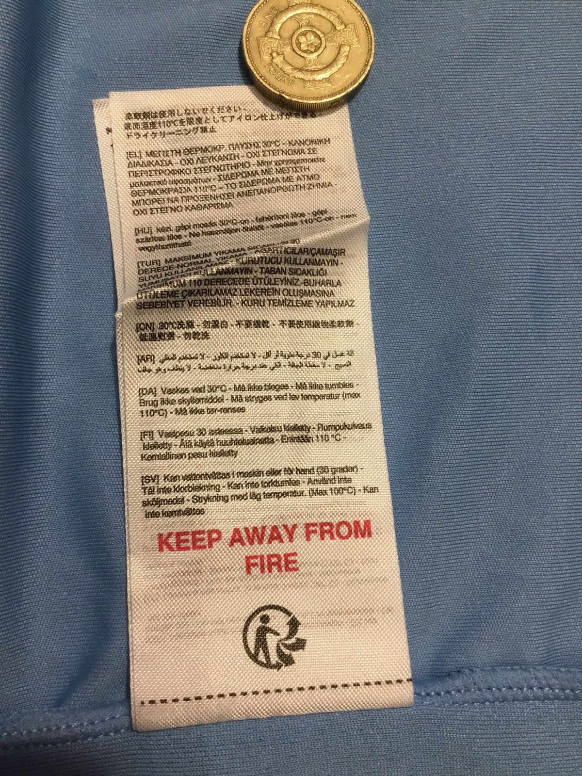 Other Wrexham 2022/23 Away Shirt Size M Size US M / EU 48-50 / 2 - 9 Thumbnail