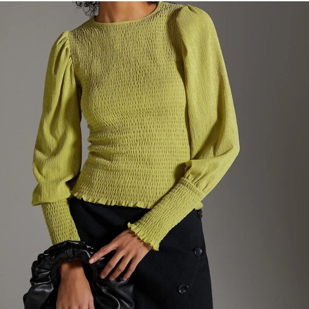 Anthropologie Anthropologie Smocked Puff-Sleeved Top Size S / US 4 / IT 40 - 1 Thumbnail