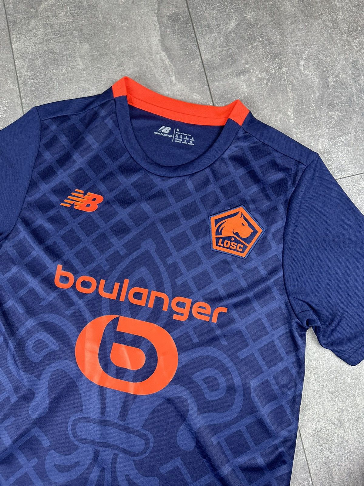New Balance New Balance Losc 2023/24 Third Soccer Jersey Size US S / EU 44-46 / 1 - 3 Thumbnail