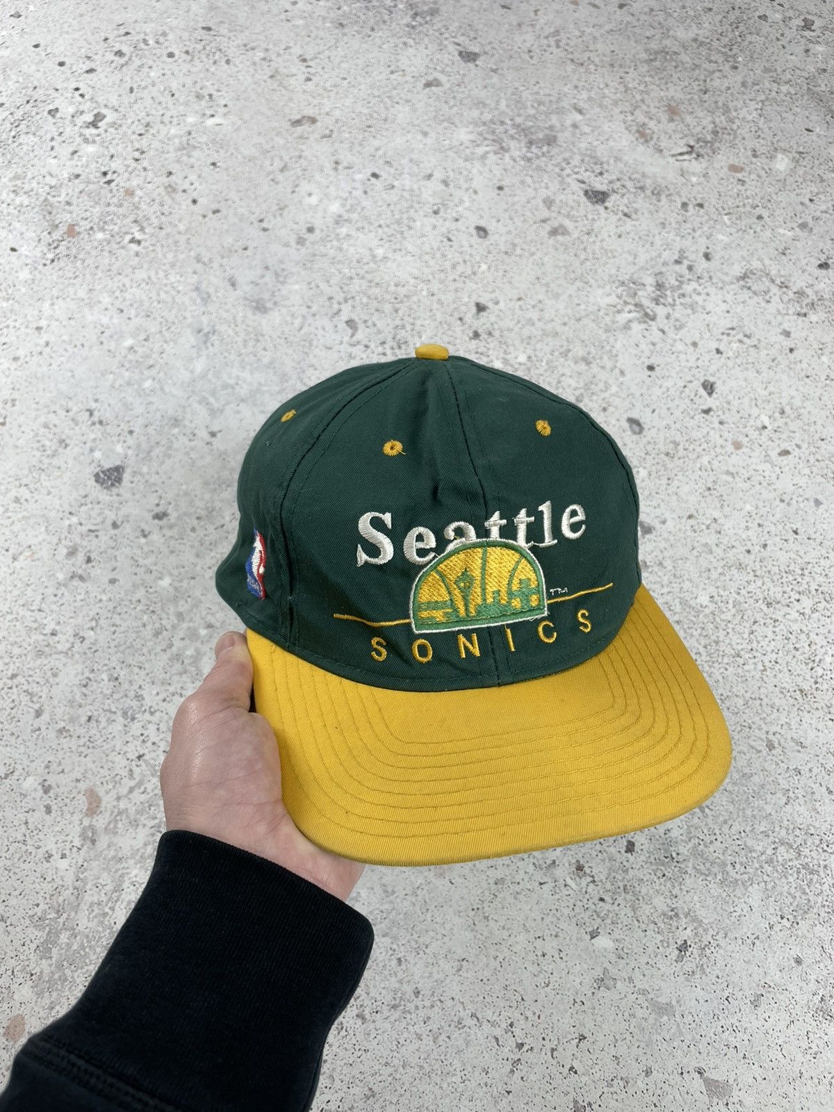 NBA × Vintage Vintage NBA Seattle Sonics Snapback Cap Hat Size ONE SIZE - 2 Thumbnail