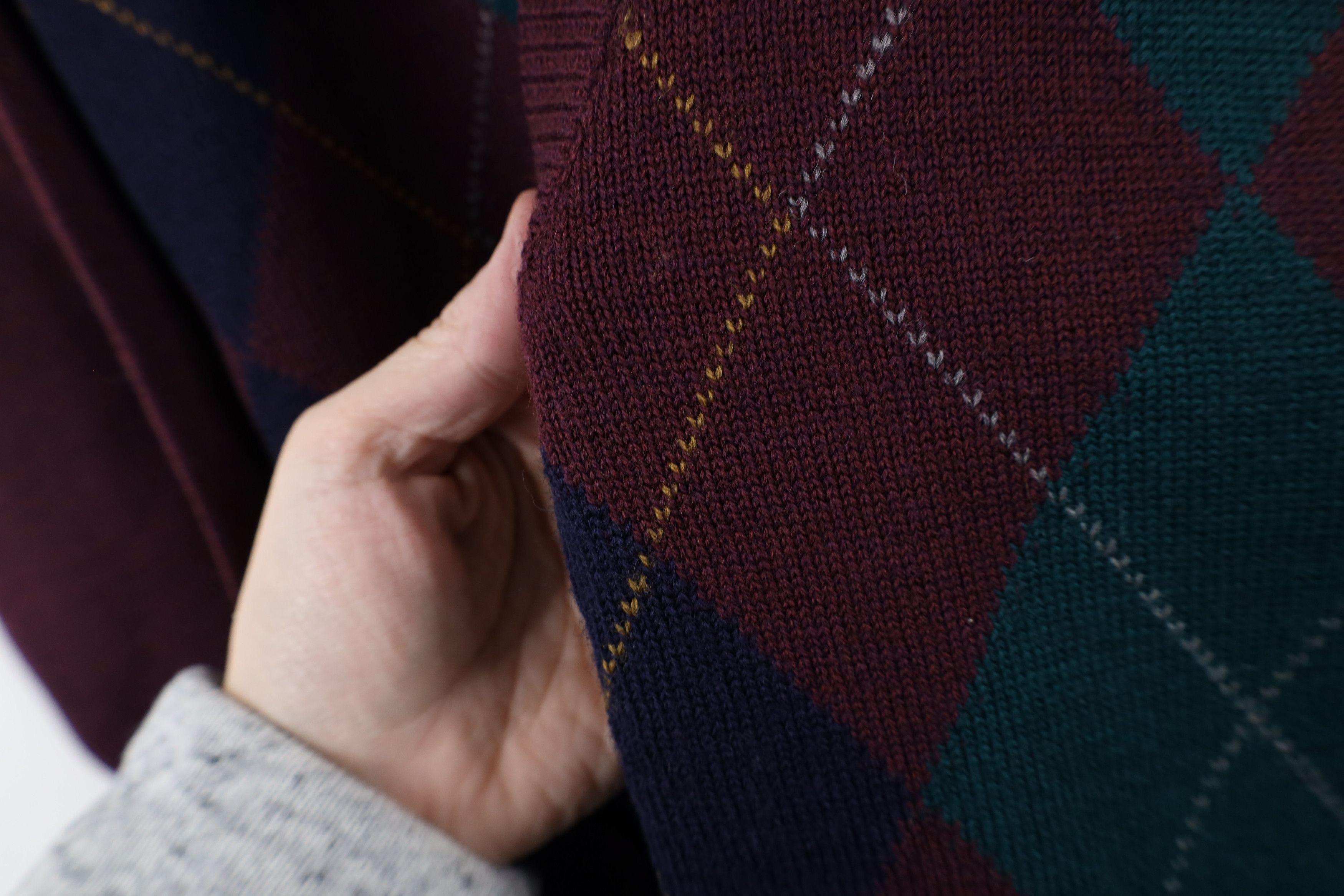 Vintage Vintage 90s Streetwear Wool Argyle Knit Cardigan Sweater Size US XL / EU 56 / 4 - 9 Thumbnail