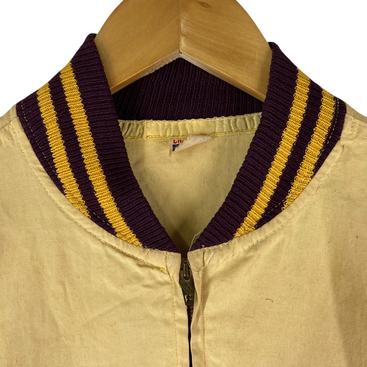 Champion 🔥 VTG 50s CHAMPION RUNNING MAN OMRO MUSIC PEP BAND JACKET Size US M / EU 48-50 / 2 - 10 Thumbnail