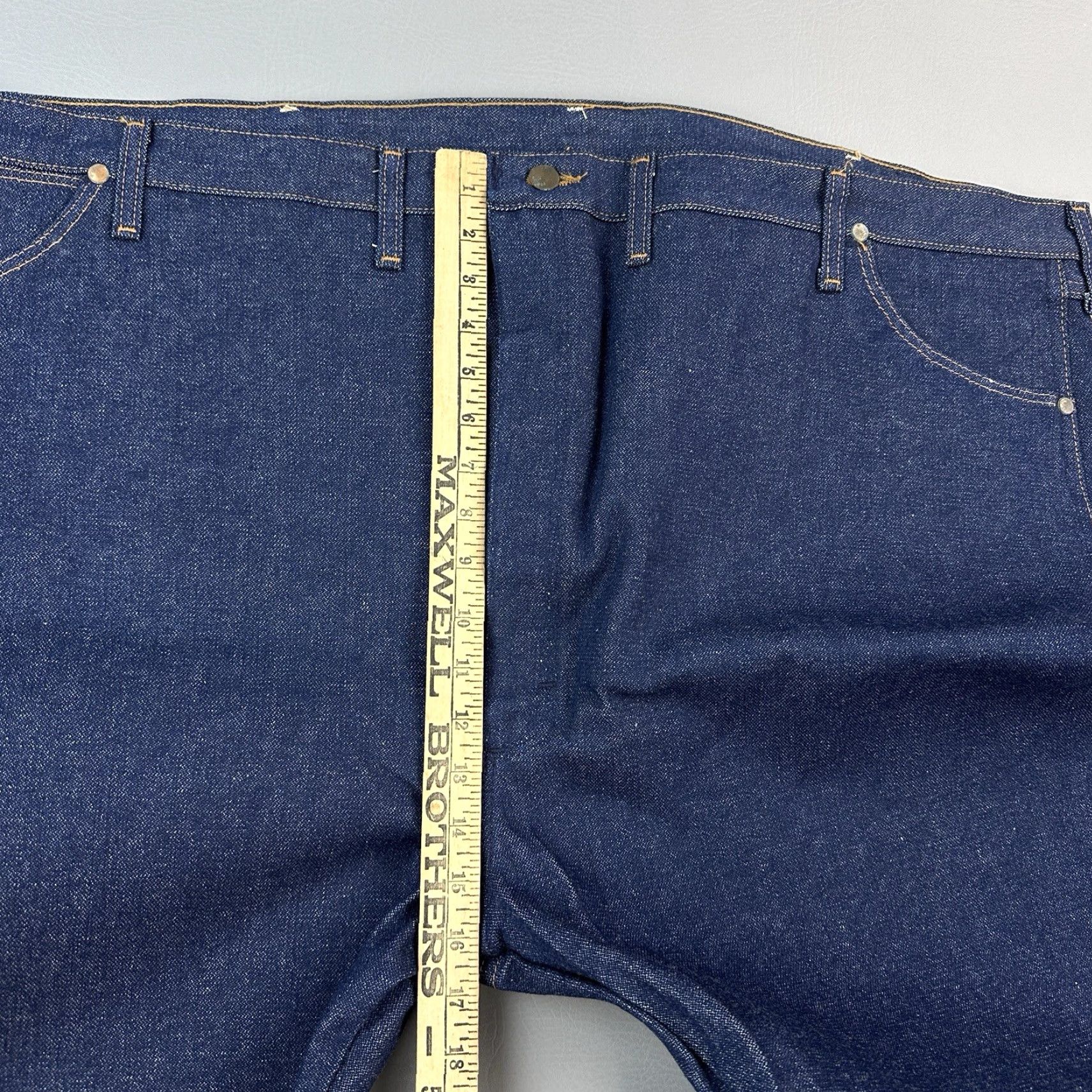 Wrangler VINTAGE Wrangler Jeans Mens 52x32 Dark Wash Cowboy Cut Deadstock 13MWZ USA Made Denim Jeans 5-Pocket Mens Cowboy USA Size US 36 / EU 52 - 6 Thumbnail