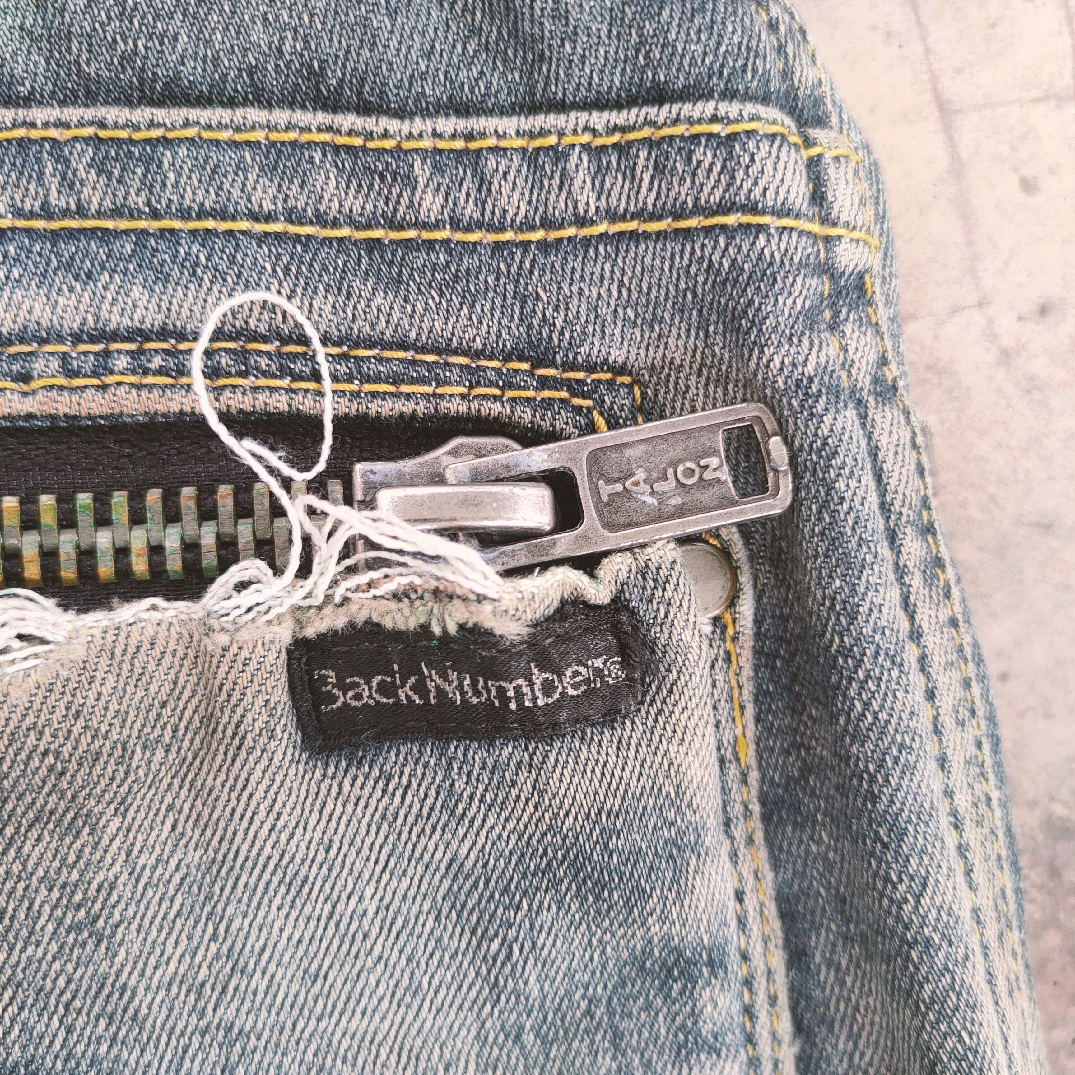 Rusty VINTAGE BACK NUMBER RUSTY RIPPED FADED JEANS DENIM PANTS Size US 30 / EU 46 - 12 Thumbnail