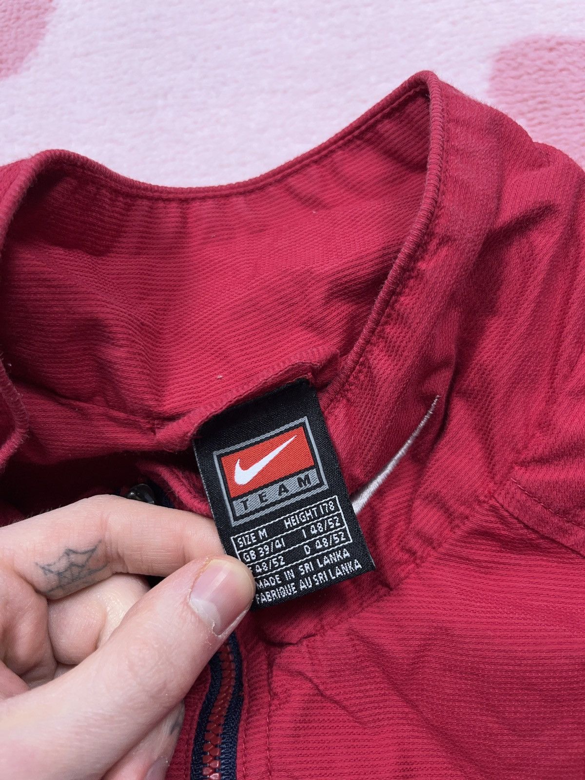 Nike × Vintage ➕ 90s/00s vintage Nike England rugby big logo bomber jacket Size US M / EU 48-50 / 2 - 4 Thumbnail