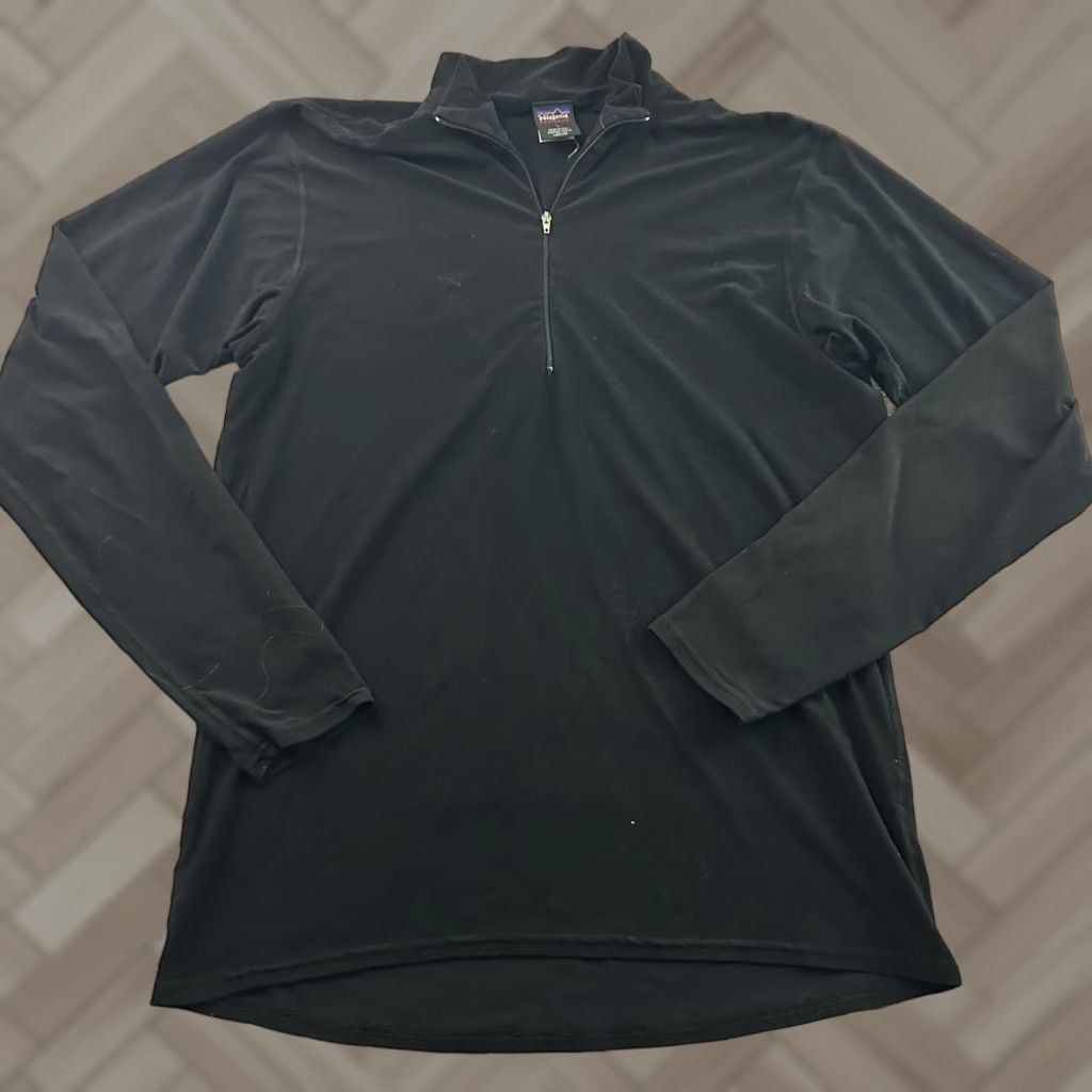 Patagonia VTG Patagonia Capilene Long Sleeve 1/4 Zip Baselayer Shirt Men's Large Black USA Capilene Long Sleeve 1/4 Zip Baselayer Shirt USA Patag... Size US L / EU 52-54 / 3 - 1 Thumbnail