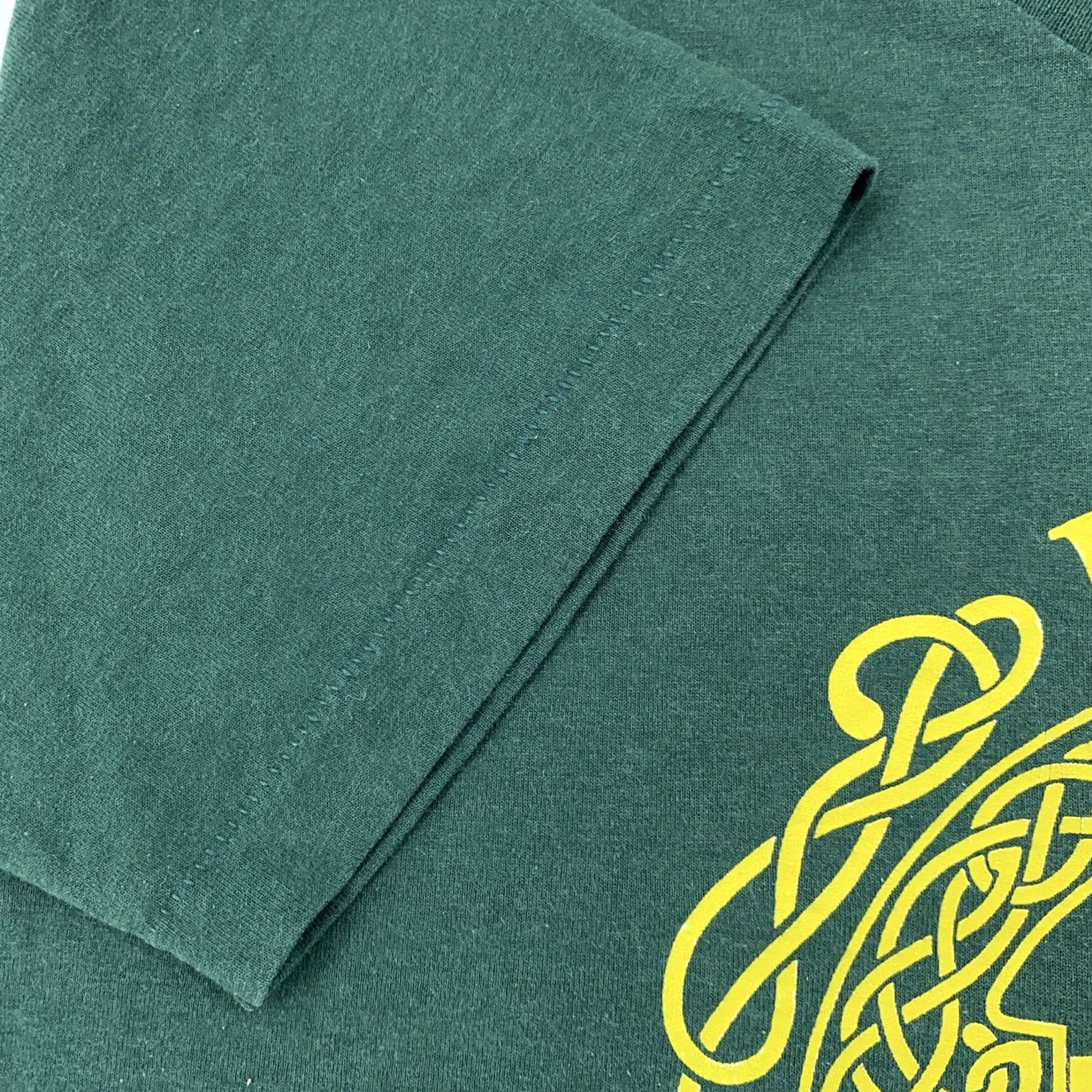 Fruit Of The Loom VINTAGE Ireland Shirt Mens L Claddagh Celtic Love Friendship Loyalty 90s Size US L / EU 52-54 / 3 - 3 Thumbnail