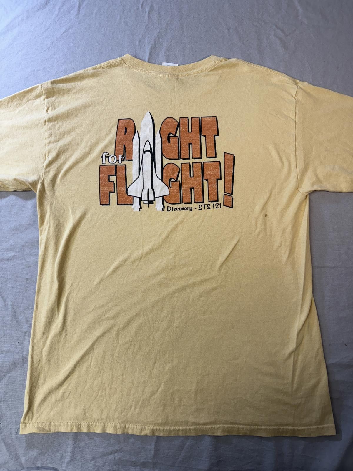 Gildan NASA Space Shuttle T-shirt Discovery STS 121 Tee - L Size US L / EU 52-54 / 3 - 1 Thumbnail