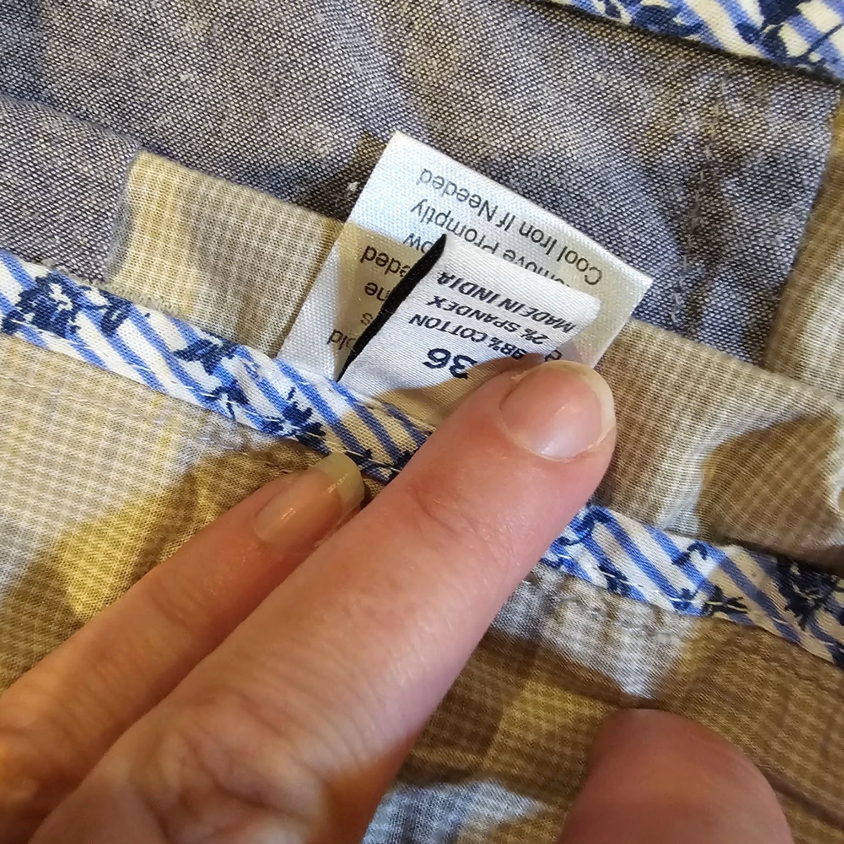 Joseph Abboud Joseph Abboud Shorts Mens 36 Beige Plaid Stretch 9 Inch Casual Beach Chino Flat Front Regular Waist 35 in Inseam 9 in Mens Beige Plaid Stretch Size US 36 / EU 52 - 5 Thumbnail