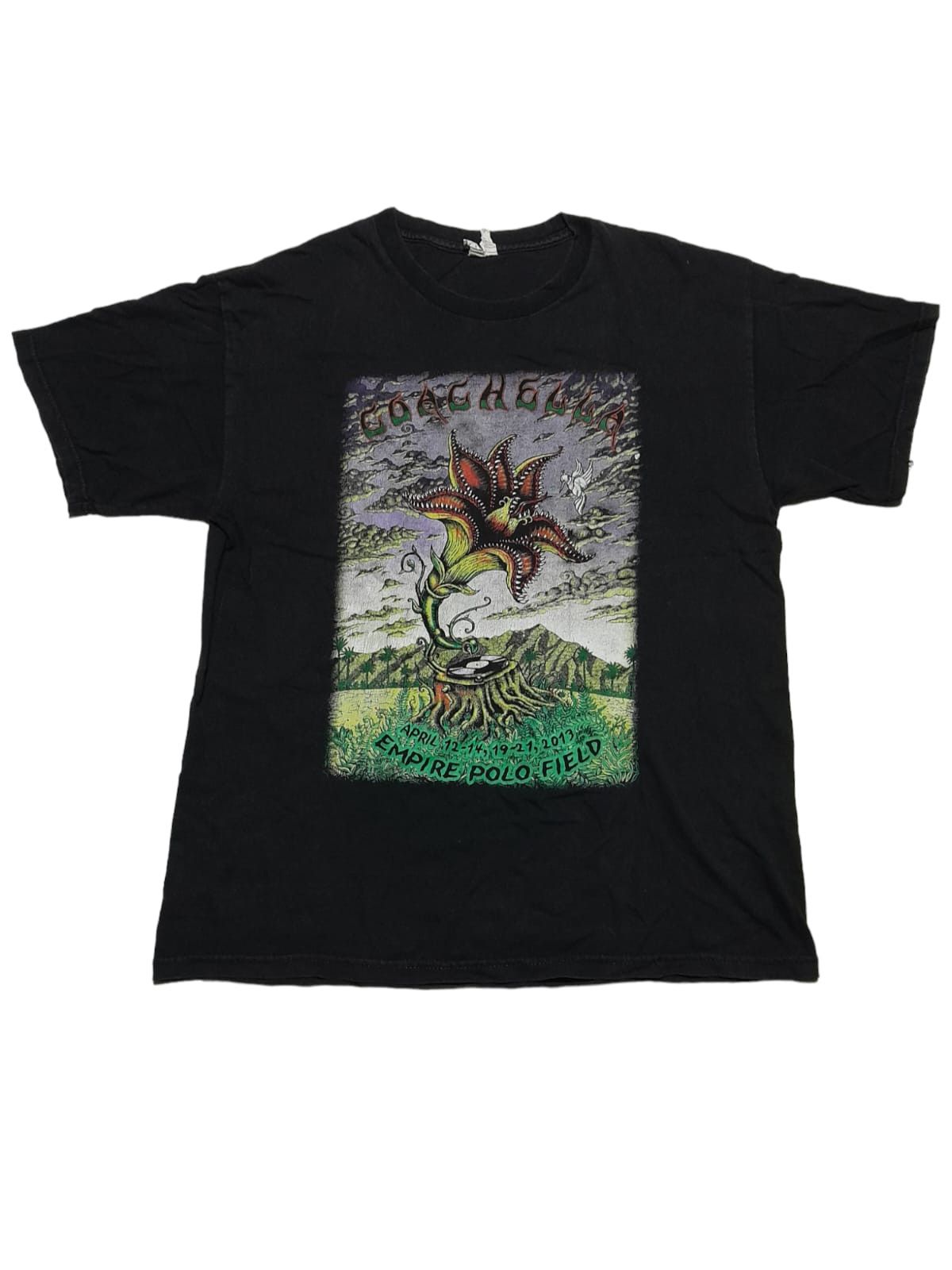 Band Tees Coachella Emipre Polo Field 2013 Shirt Size US L / EU 52-54 / 3 - 1 Thumbnail