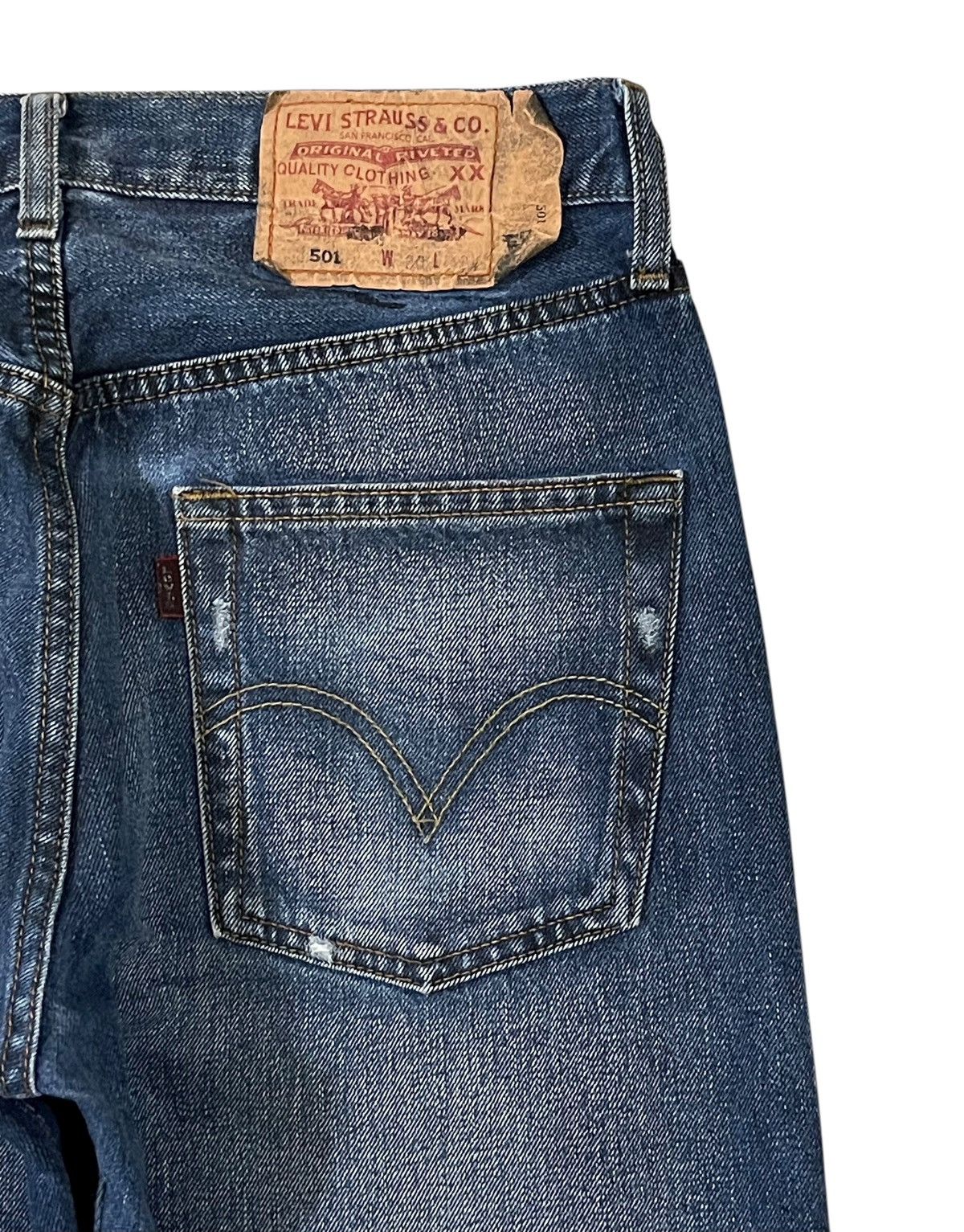 Levi's Vintage 2000's Levi's 501 Button Fly C182 Jeans Denim Size US 30 / EU 46 - 17 Thumbnail