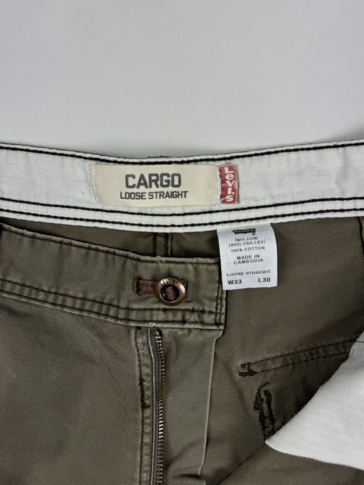 Levi's Y2K Levi’s Distressed Cargo Loose Straight Pants Size US 33 - 9 Thumbnail