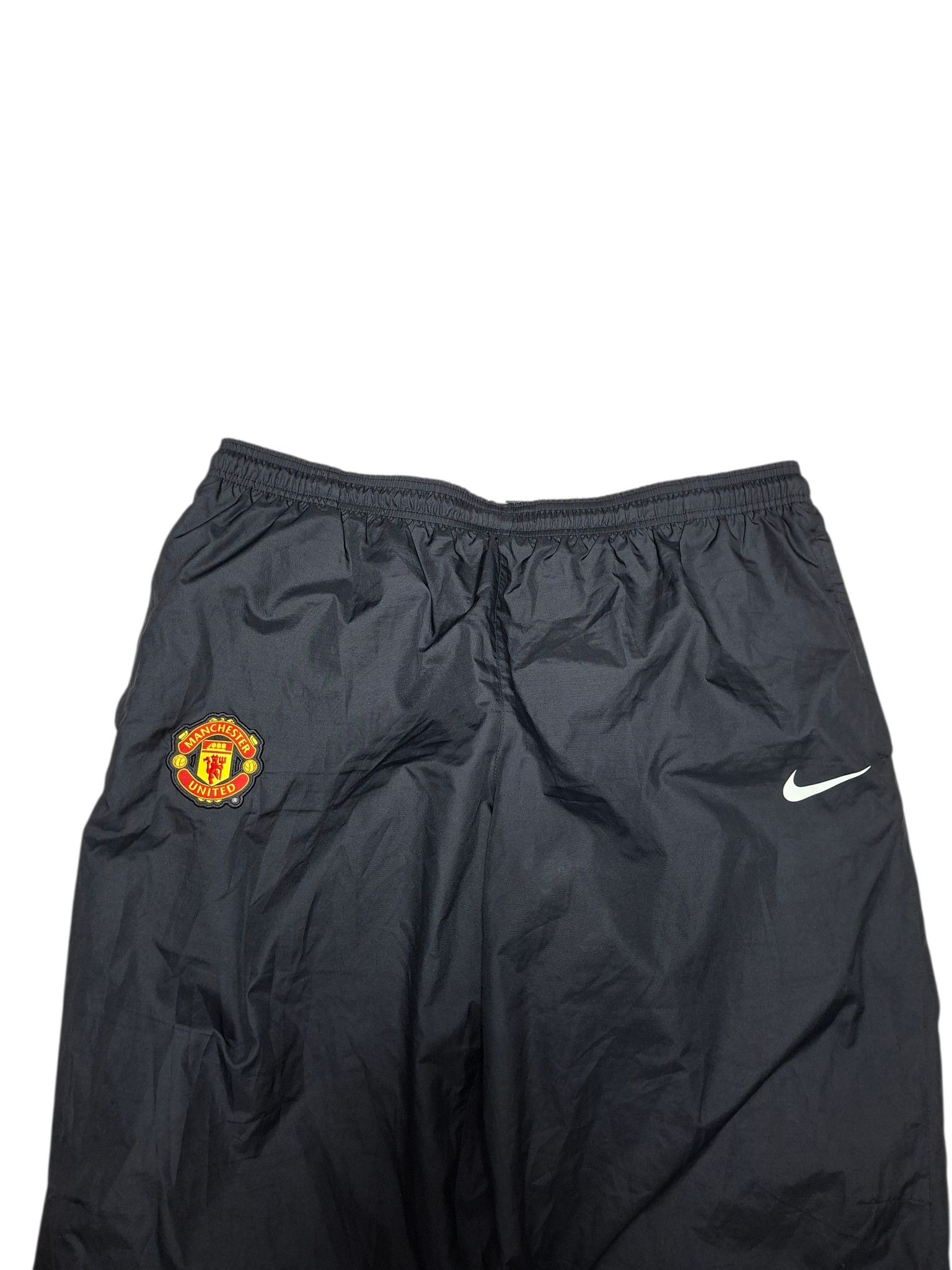 Nike MANCHESTER UNITED NIKE VINTAGE 2011 BAGGY NYLON TRACK PANTS Size US 38 / EU 54 - 2 Thumbnail