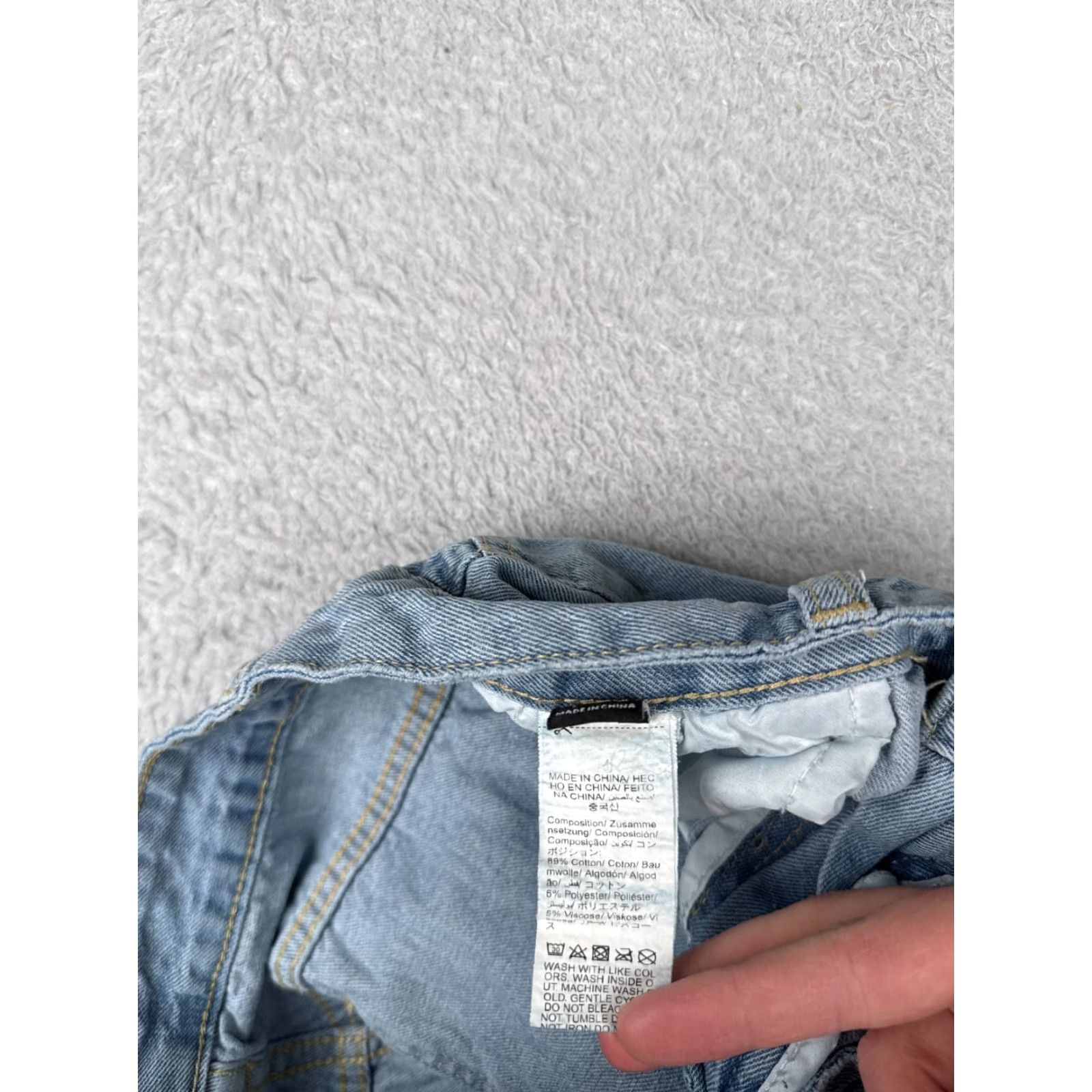 Shein SheIn Jeans Womens 8 Blue Denim Wide-Leg High Rise Cotton Blend Light Wash 28x30 Jeans Womens 8 Blue Denim Light Wash 90s Retro Wide-Leg Mens? Size 30" / US 8 / IT 44 - 7 Thumbnail