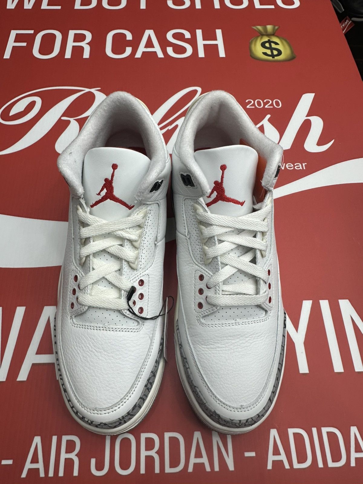 Jordan Brand Air Jordan 3 White Cement Reimagined Size 9.5 Size US 9.5 / EU 42-43 - 4 Thumbnail
