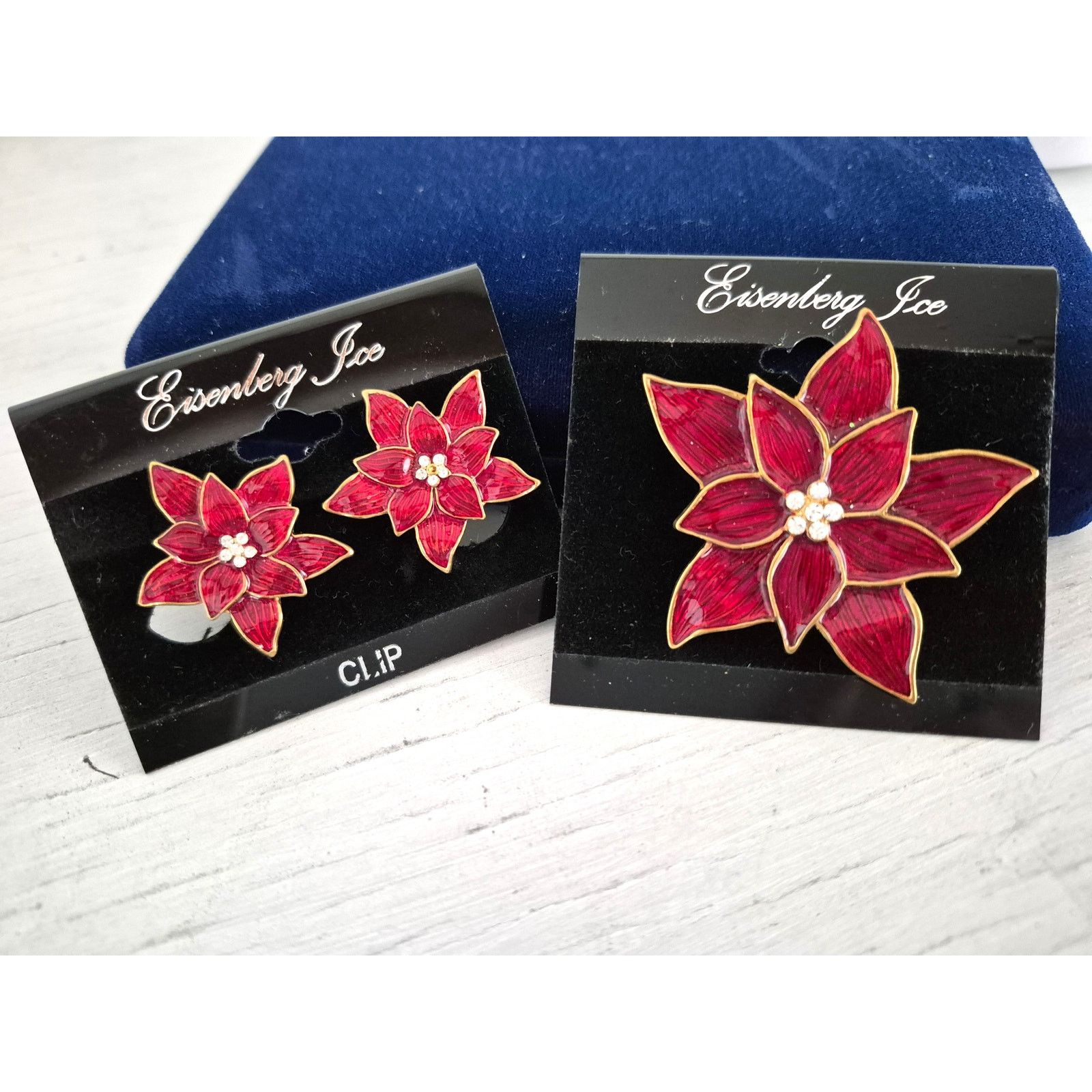 Other Eisenberg Ice Poinsettia Red Enamel Holiday Brooch Earring Size ONE SIZE - 1 Thumbnail