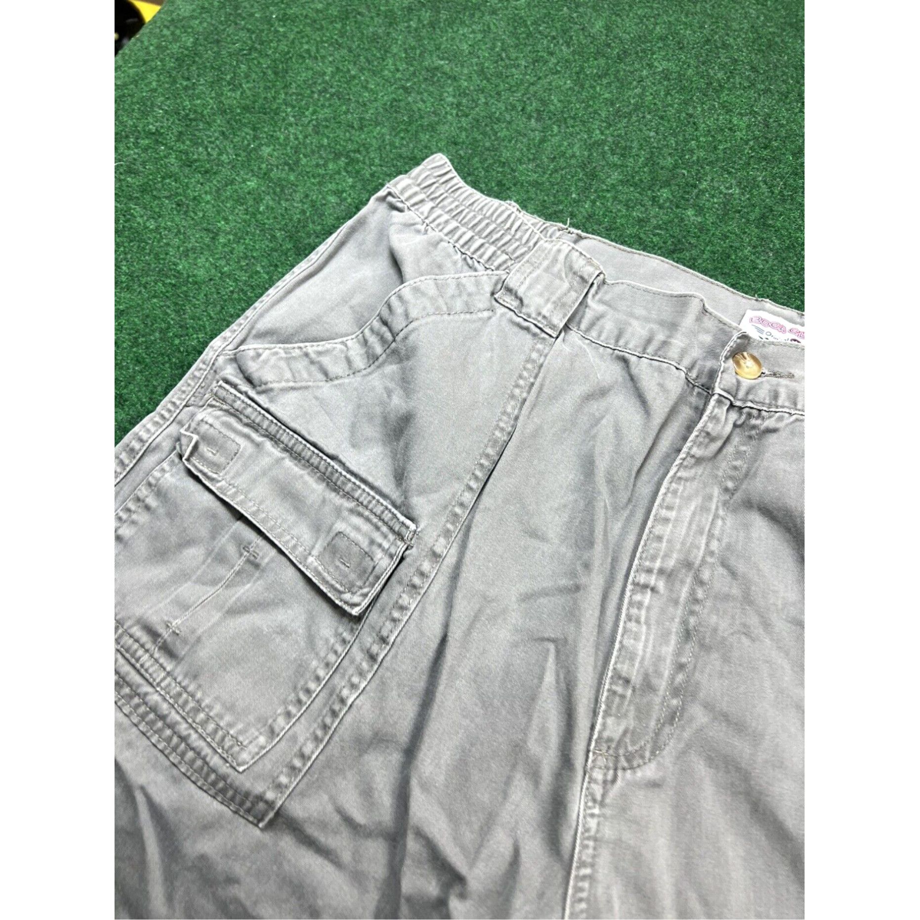 Vintage Boca Classics Men's 36 (tagged 40) Gray Cargo shorts w/Pockets Hiking casual Size US 36 / EU 52 - 3 Thumbnail