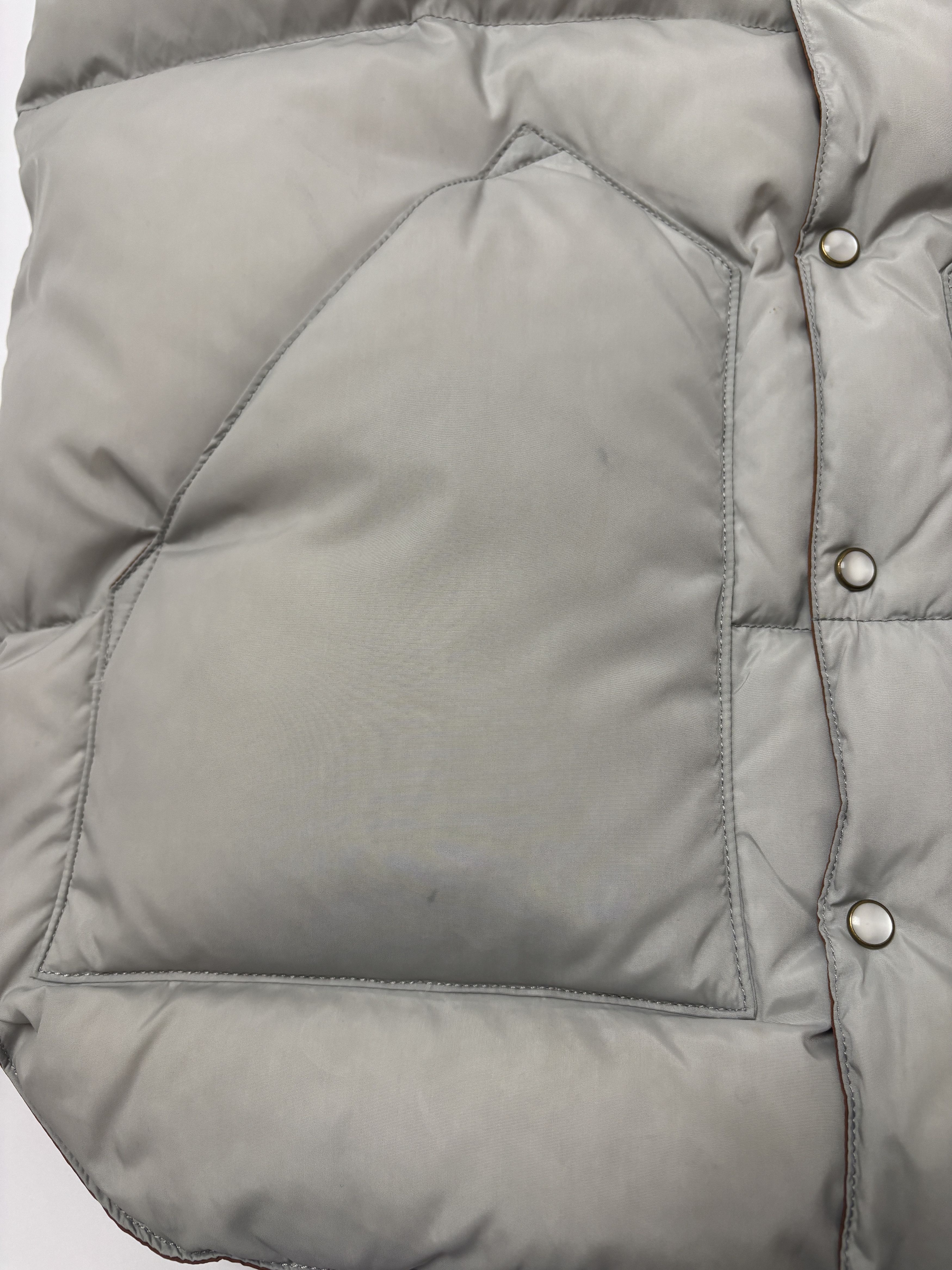 Rocky Mountain Featherbed Rocky Mountain Featherbed Vest Grey Leather Yoke Size 42 Size US L / EU 52-54 / 3 - 4 Thumbnail